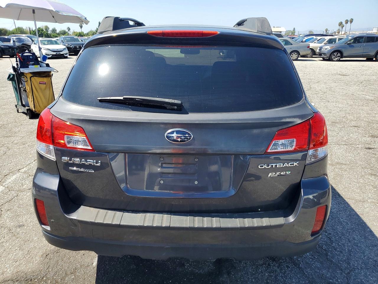 2012 Subaru Outback 2.5i Premium Charcoal vin: 4S4BRBCC1C3272555