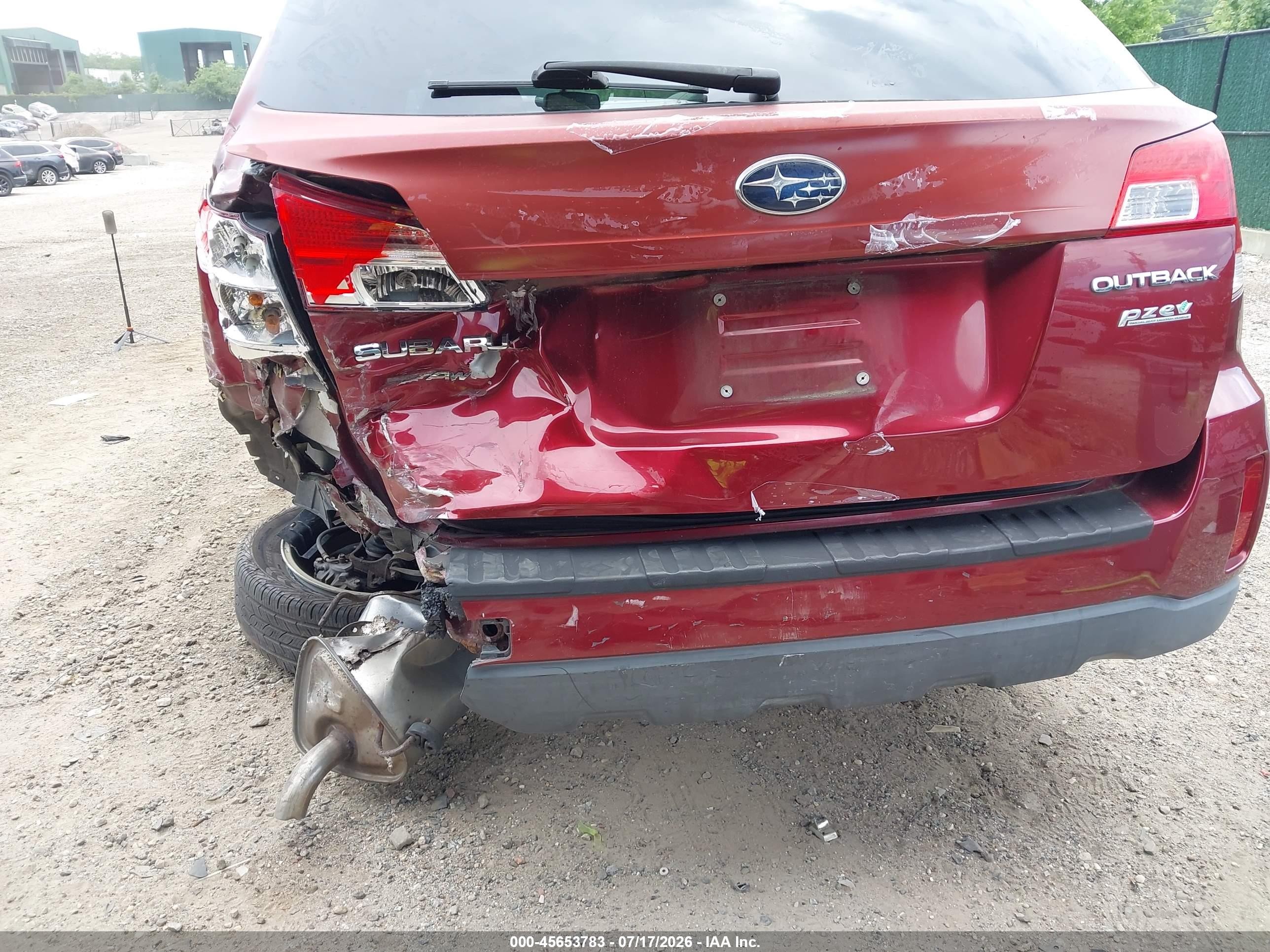 2012 Subaru Outback 2.5i Premium Red vin: 4S4BRBCC1C3276413