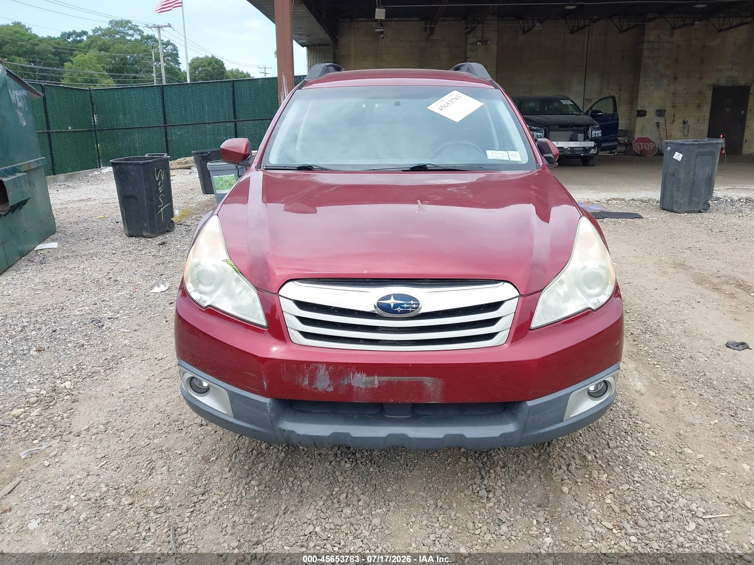 2012 Subaru Outback 2.5i Premium Red vin: 4S4BRBCC1C3276413