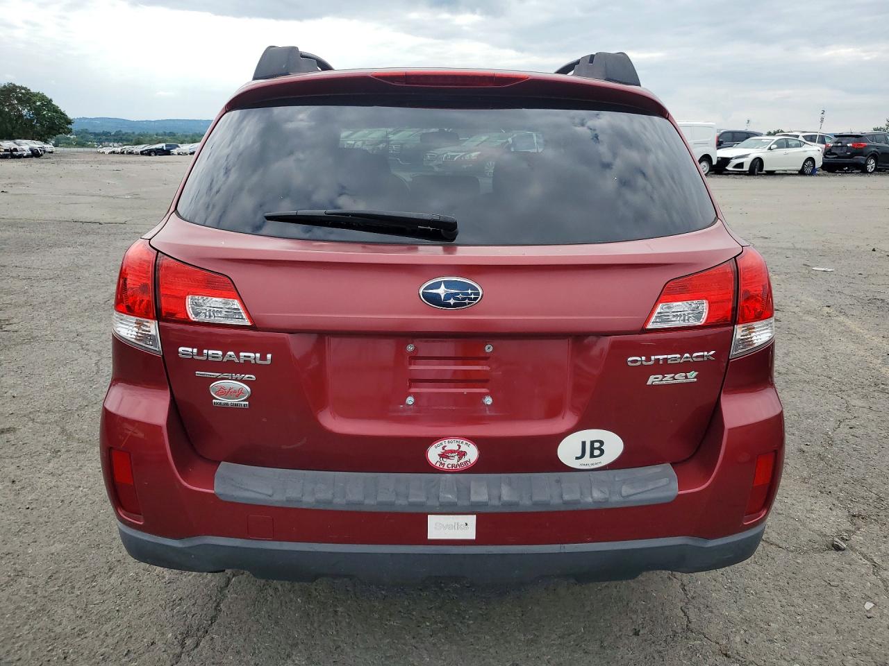 2013 Subaru Outback 2.5i Premium Burgundy vin: 4S4BRBCC1D3299790