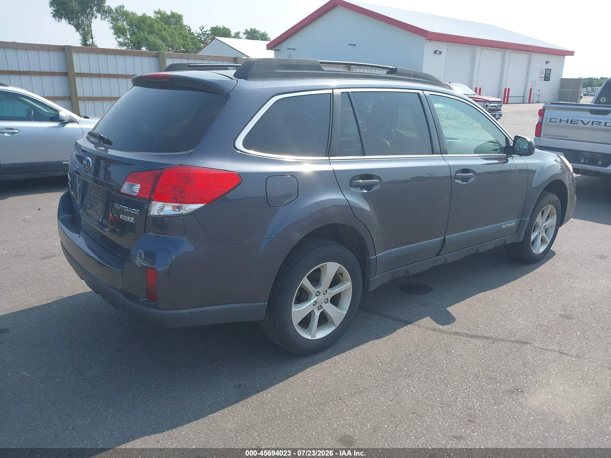 2013 Subaru Outback 2.5i Premium Gray vin: 4S4BRBCC1D3313431