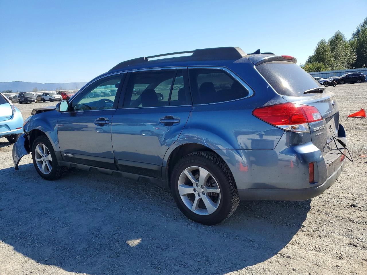 2014 Subaru Outback 2.5i Premium Gray vin: 4S4BRBCC1E3207949