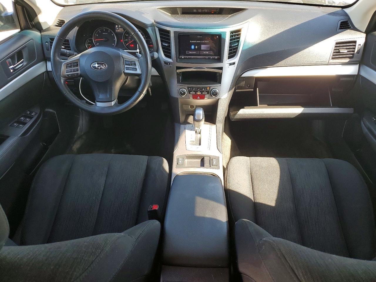 2014 Subaru Outback 2.5i Premium Gray vin: 4S4BRBCC1E3207949