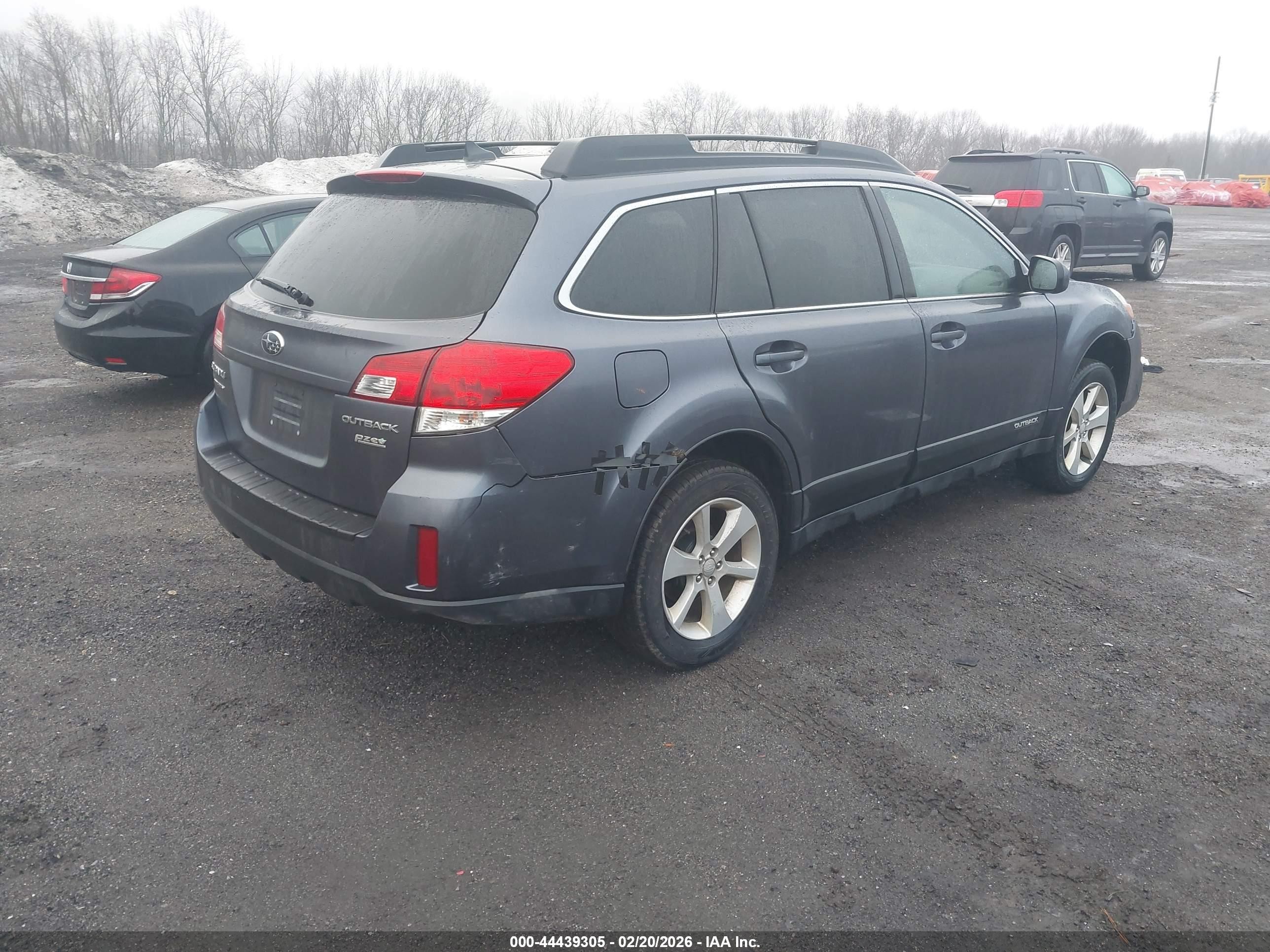 2014 Subaru Outback 2.5i Premium Blue vin: 4S4BRBCC1E3240563