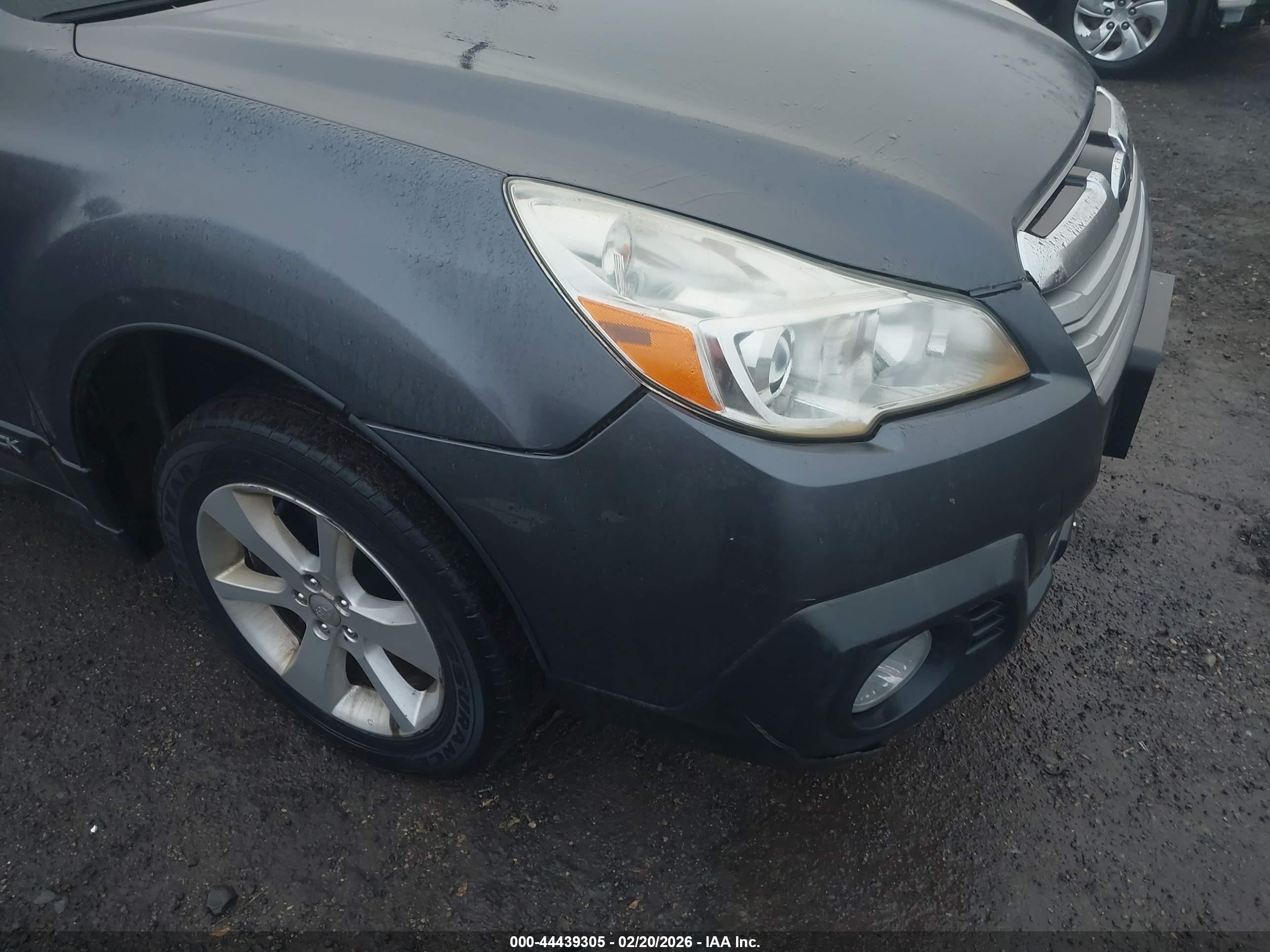 2014 Subaru Outback 2.5i Premium Blue vin: 4S4BRBCC1E3240563