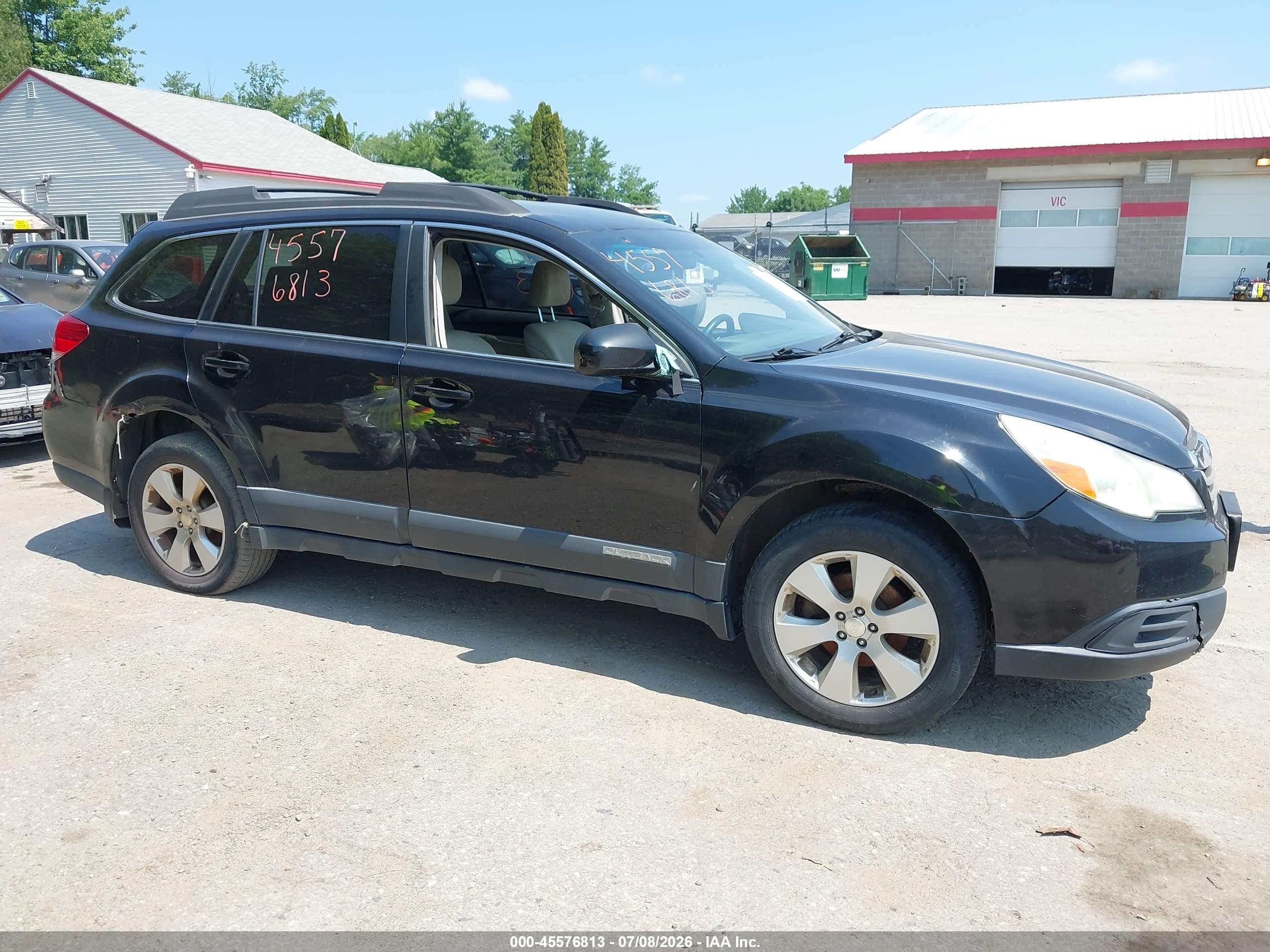 2010 Subaru Outback 2.5i Premium Черный vin: 4S4BRBCC2A3313644