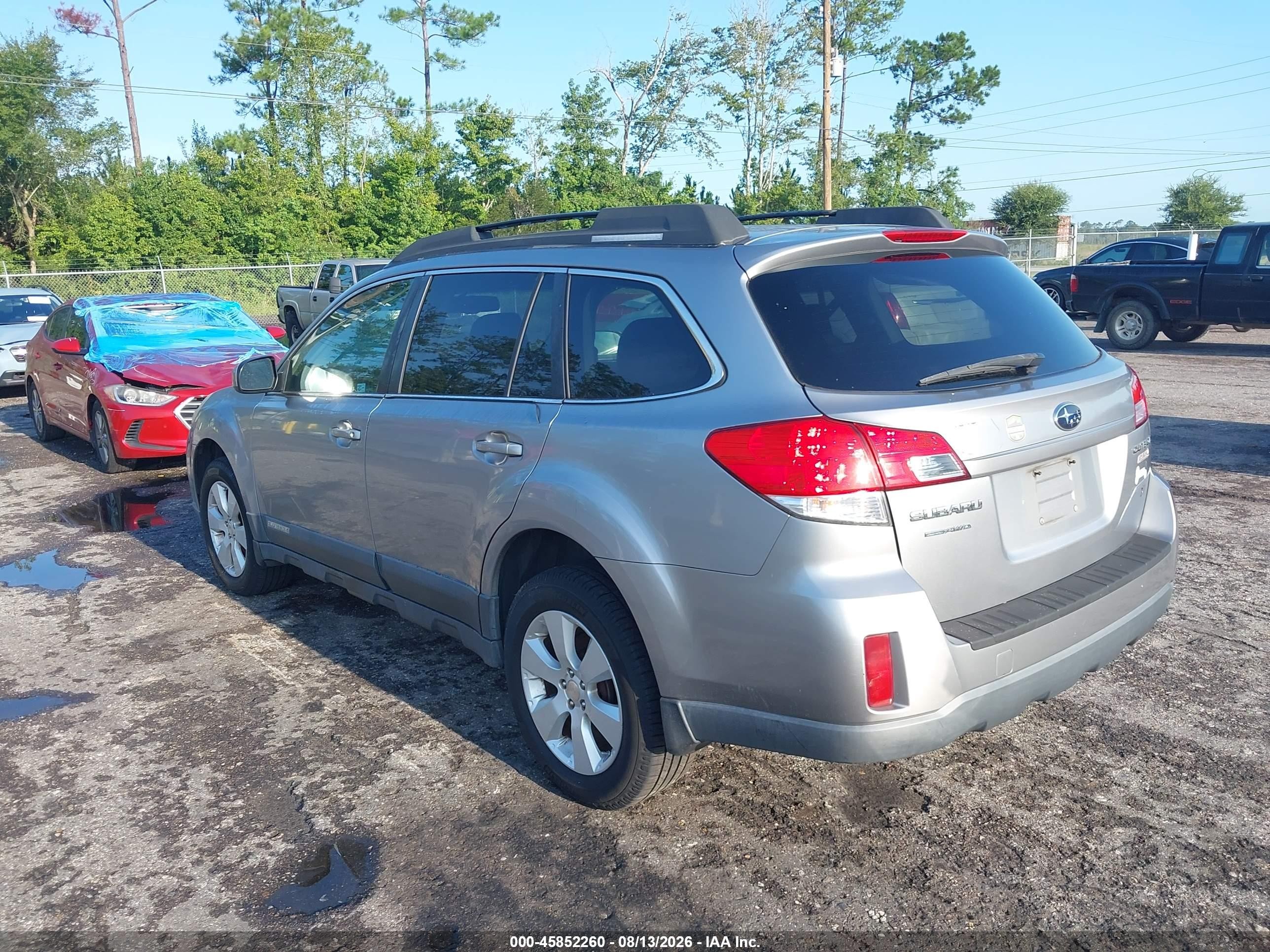 2010 Subaru Outback 2.5i Premium Gray vin: 4S4BRBCC2A3369714