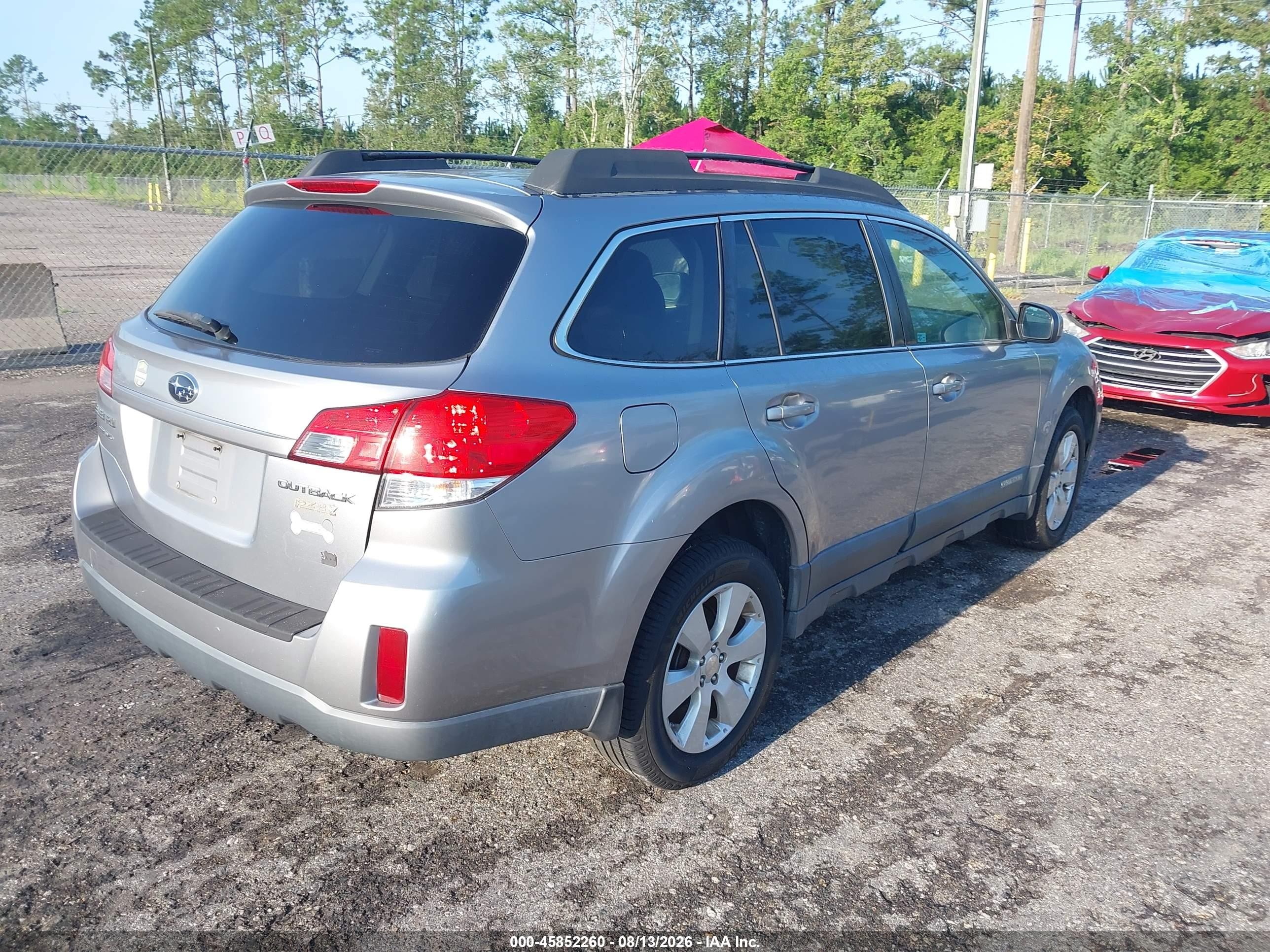 2010 Subaru Outback 2.5i Premium Gray vin: 4S4BRBCC2A3369714