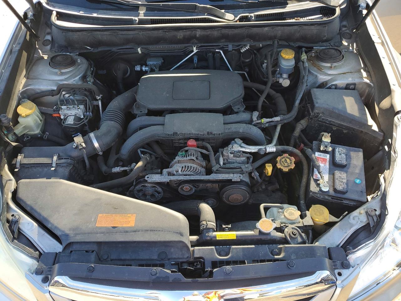 2010 Subaru Outback Silver vin: 4S4BRBCC2A3378624