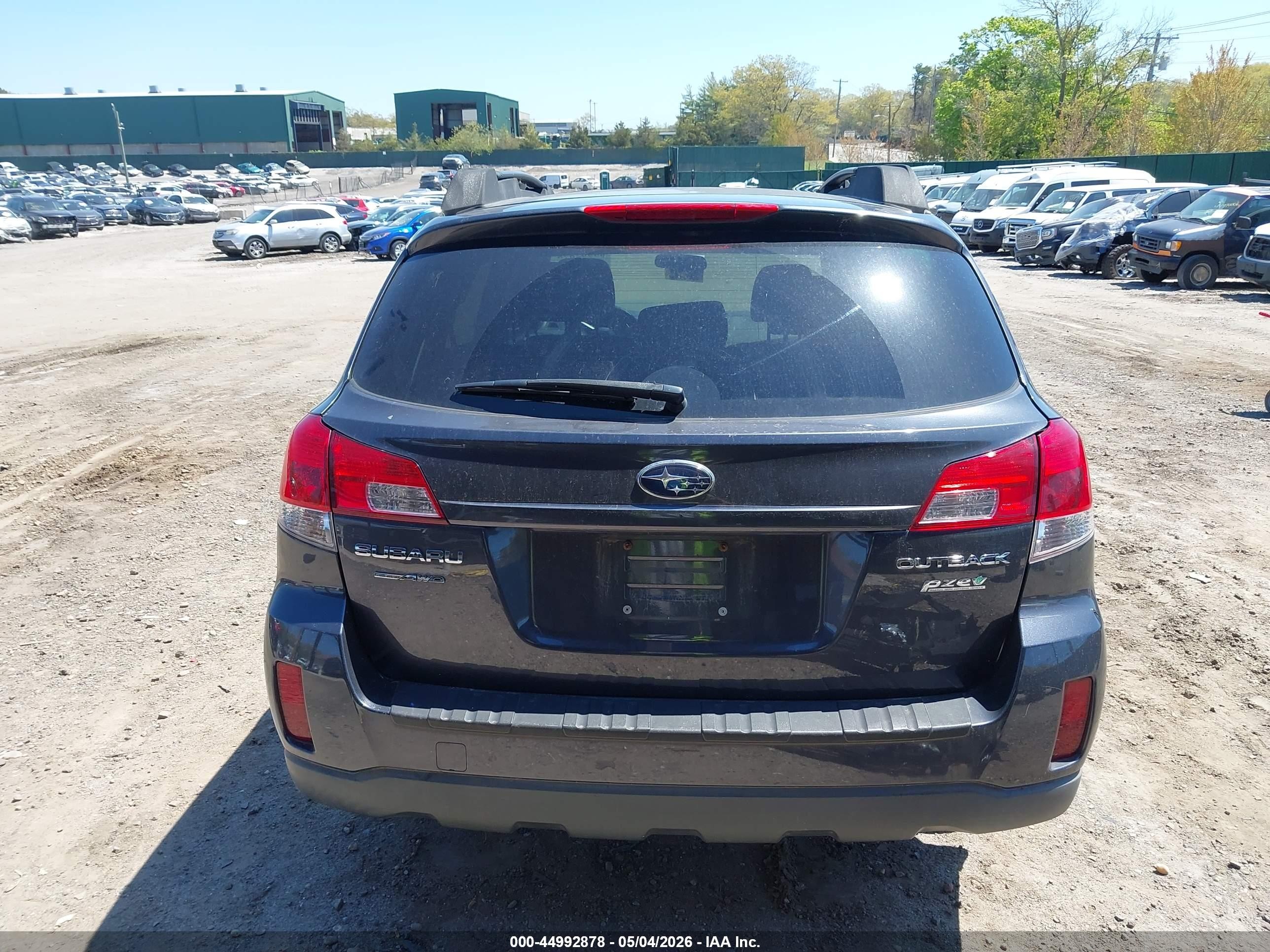 2011 Subaru Outback 2.5i Premium Gray vin: 4S4BRBCC2B3391259