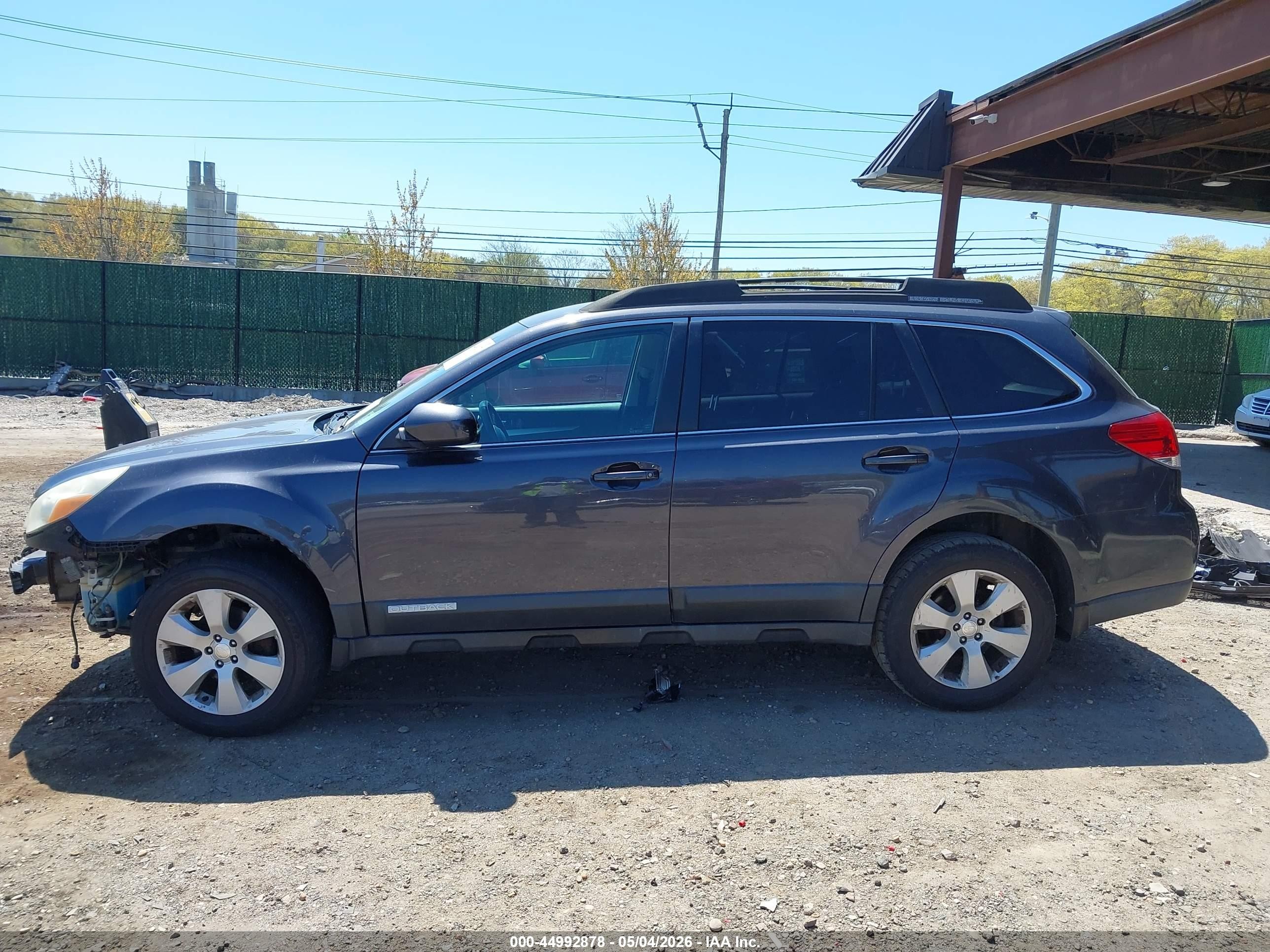 2011 Subaru Outback 2.5i Premium Gray vin: 4S4BRBCC2B3391259