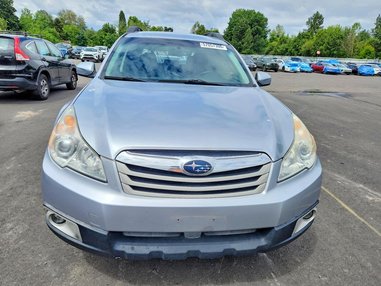 2012 Subaru Outback 2.5i Premium Silver vin: 4S4BRBCC2C3213756