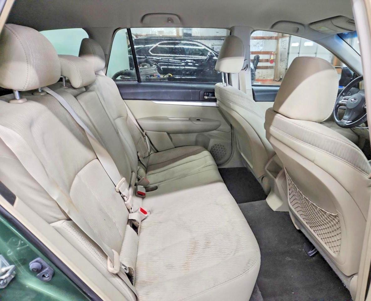 2012 Subaru Outback 2.5i Premium Green vin: 4S4BRBCC2C3268790