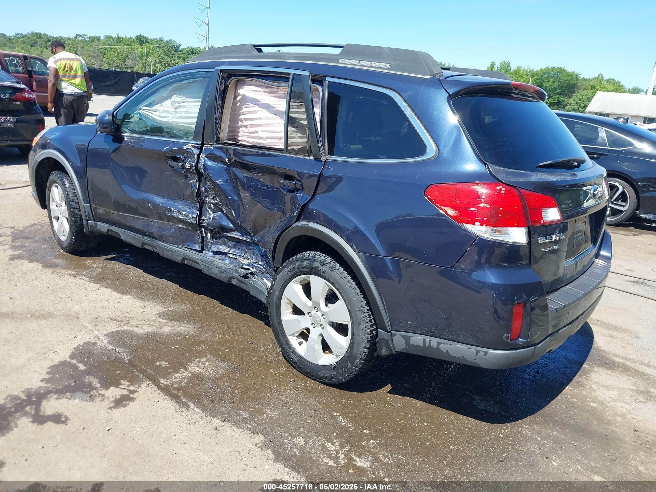 2012 Subaru Outback 2.5i Premium Blue vin: 4S4BRBCC2C3269275