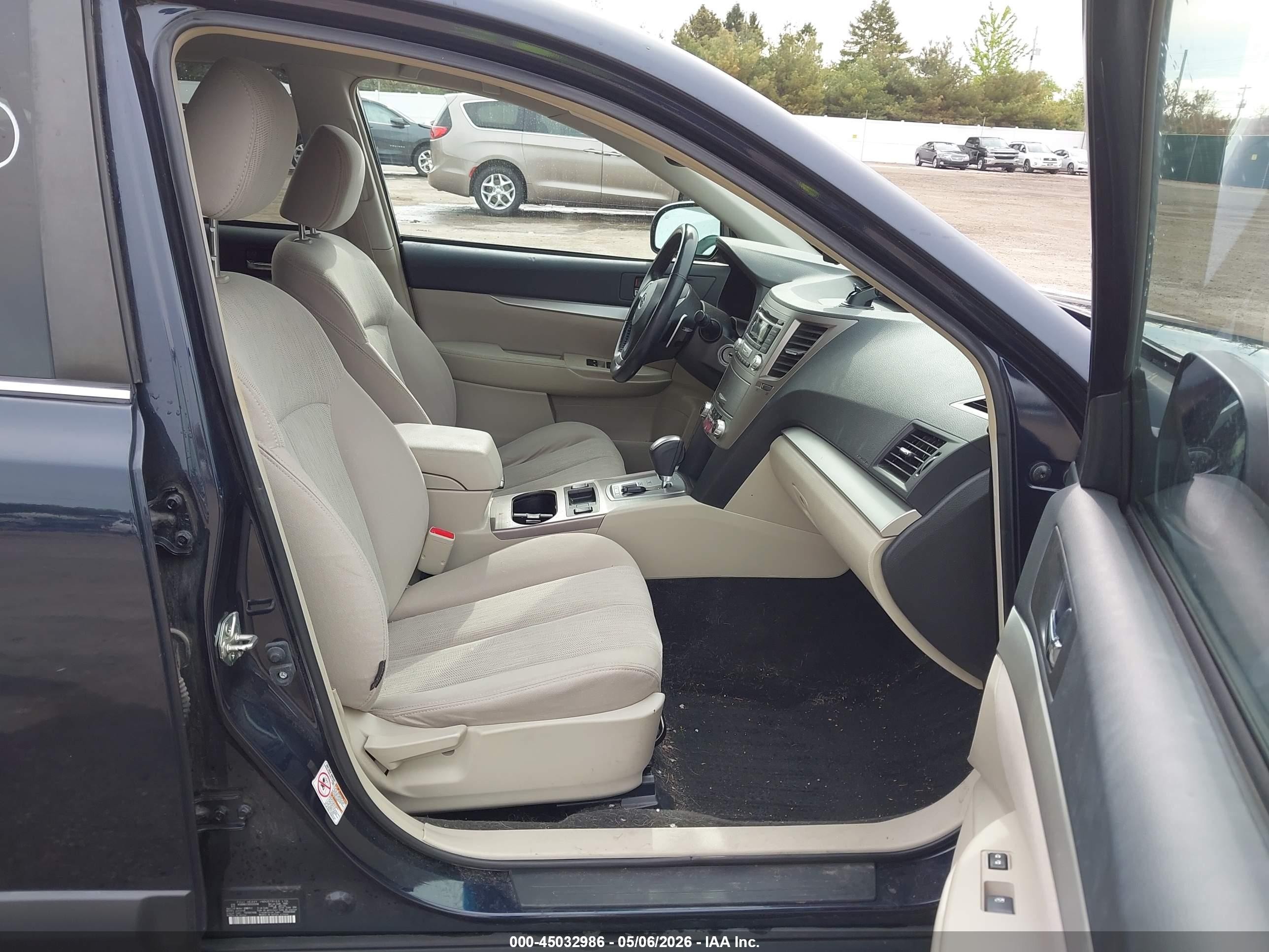 2013 Subaru Outback 2.5i Premium Dark Blue vin: 4S4BRBCC2D3223298