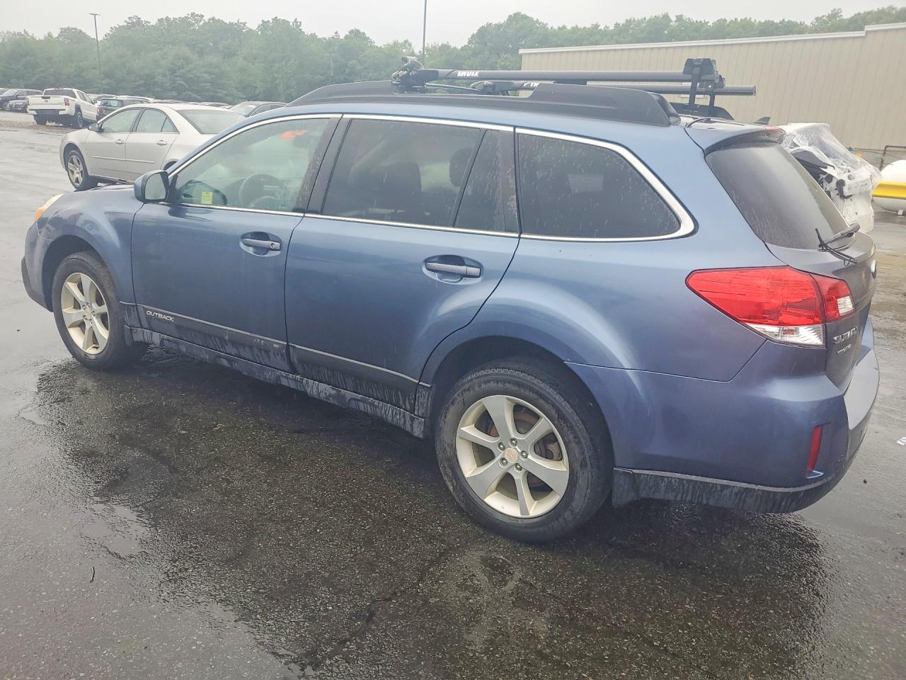2013 Subaru Outback 2.5i Premium Blue vin: 4S4BRBCC2D3281928