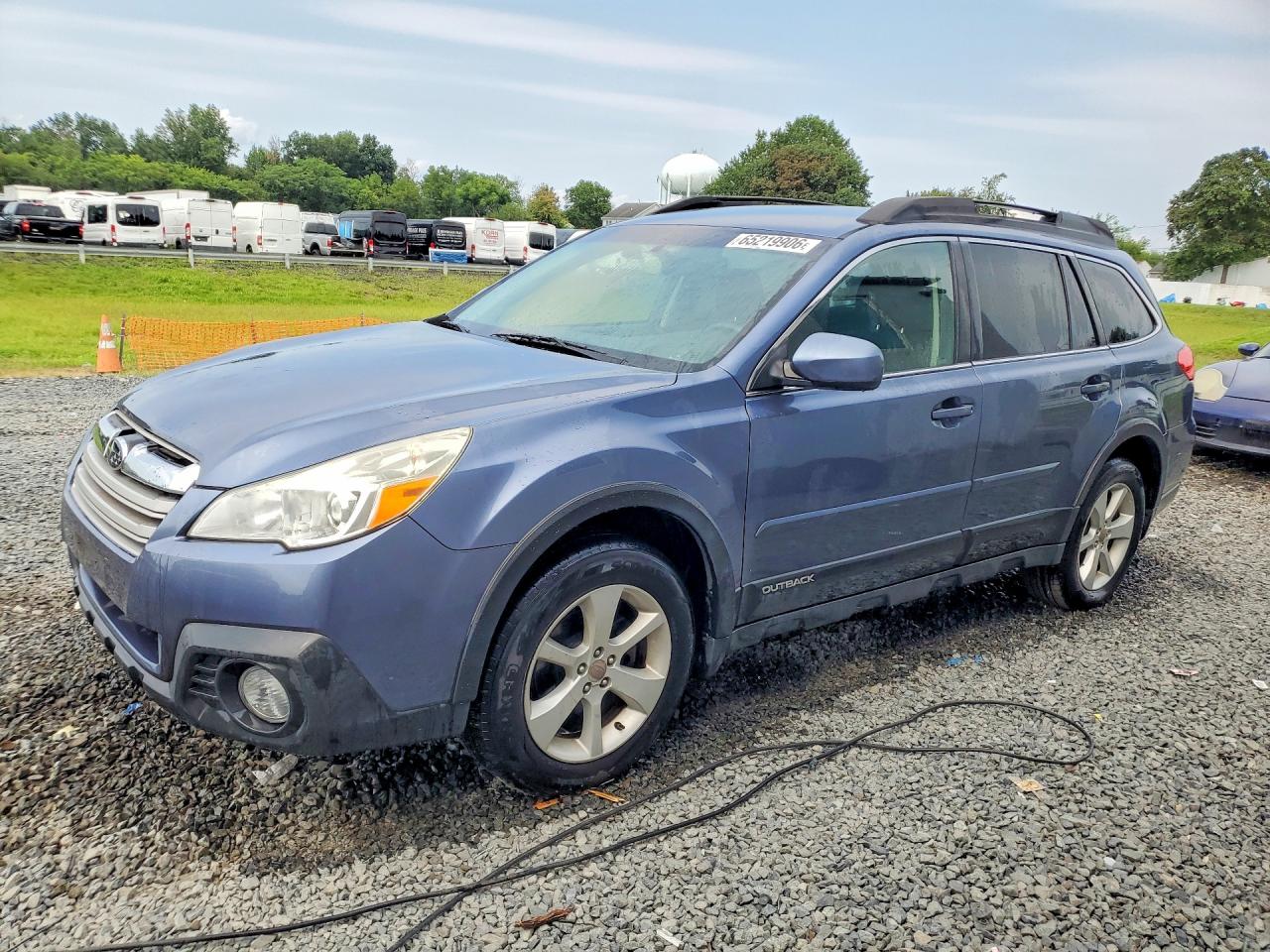 2014 Subaru Outback 2.5i Premium Синий vin: 4S4BRBCC2E3302908