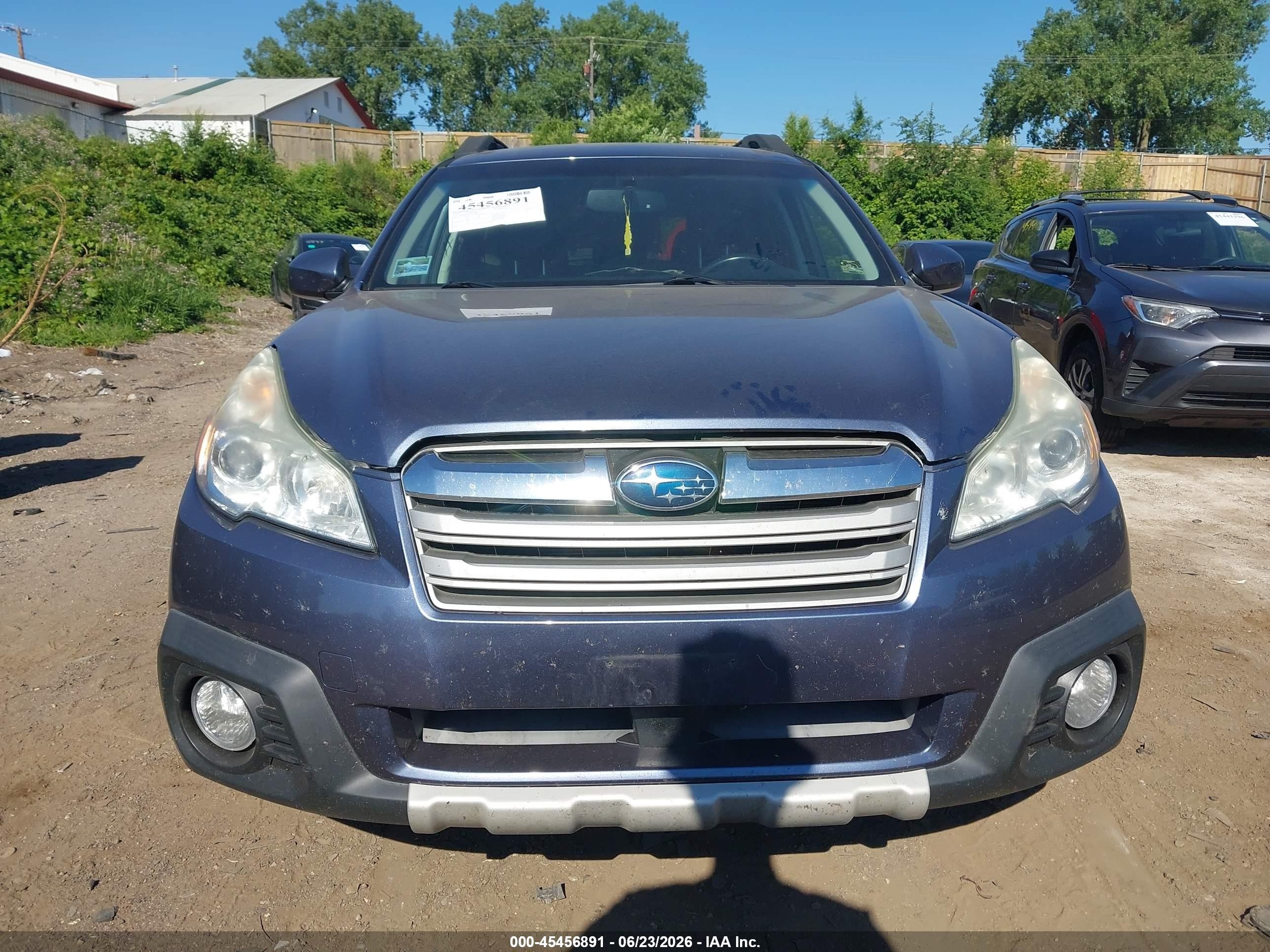 2014 Subaru Outback 2.5i Premium Gray vin: 4S4BRBCC2E3324388