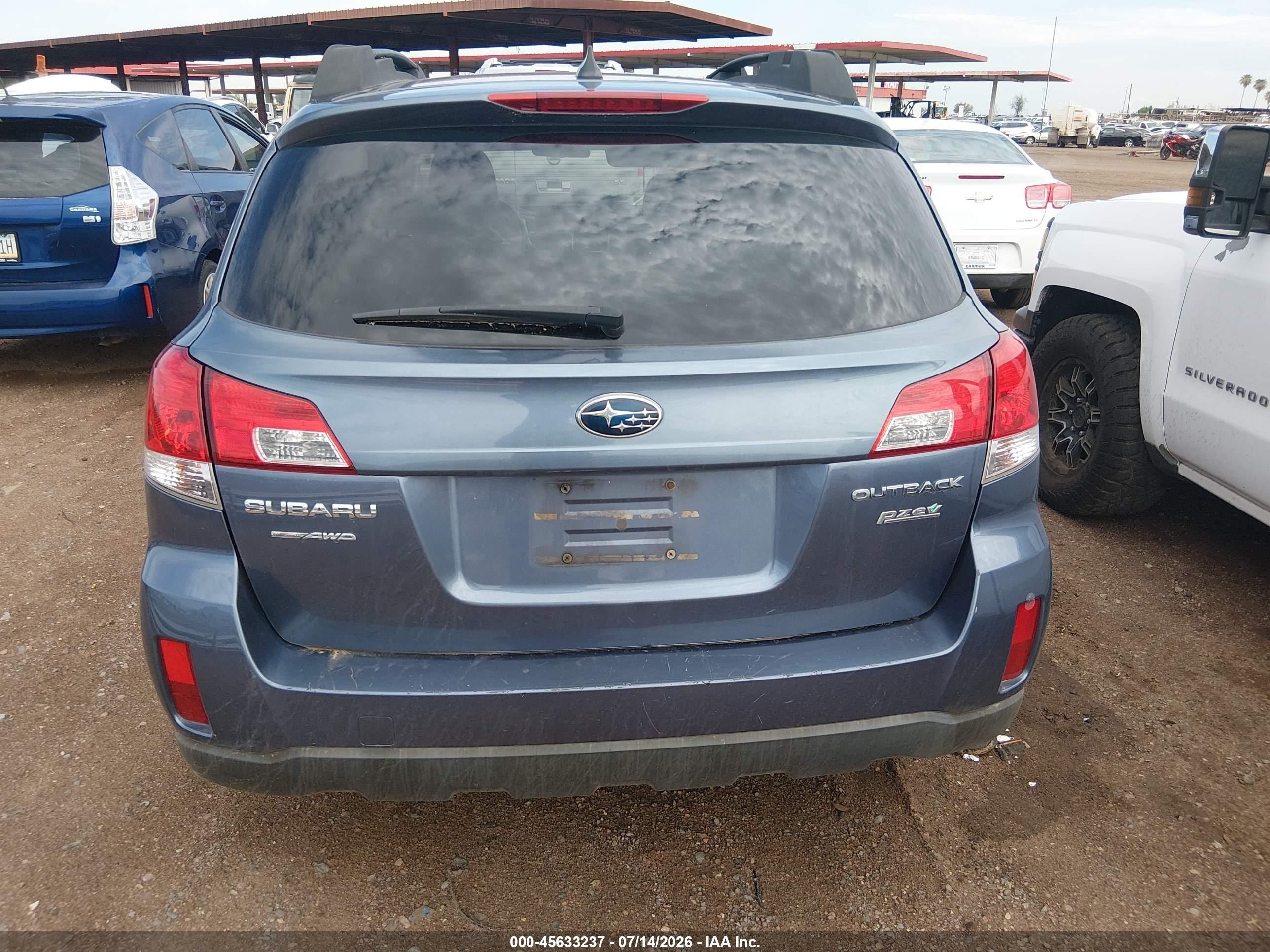 2014 Subaru Outback 2.5i Premium Blue vin: 4S4BRBCC2E3327761