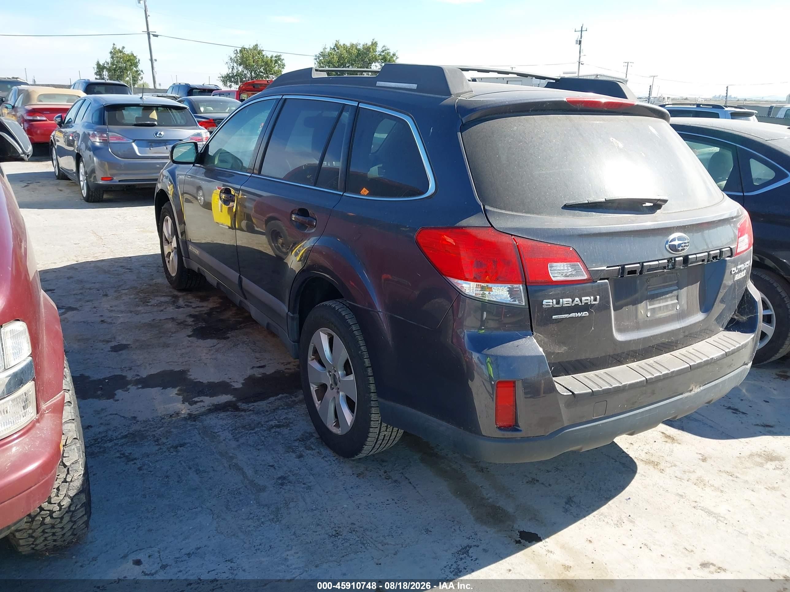 2010 Subaru Outback 2.5i Premium Black vin: 4S4BRBCC3A3354980