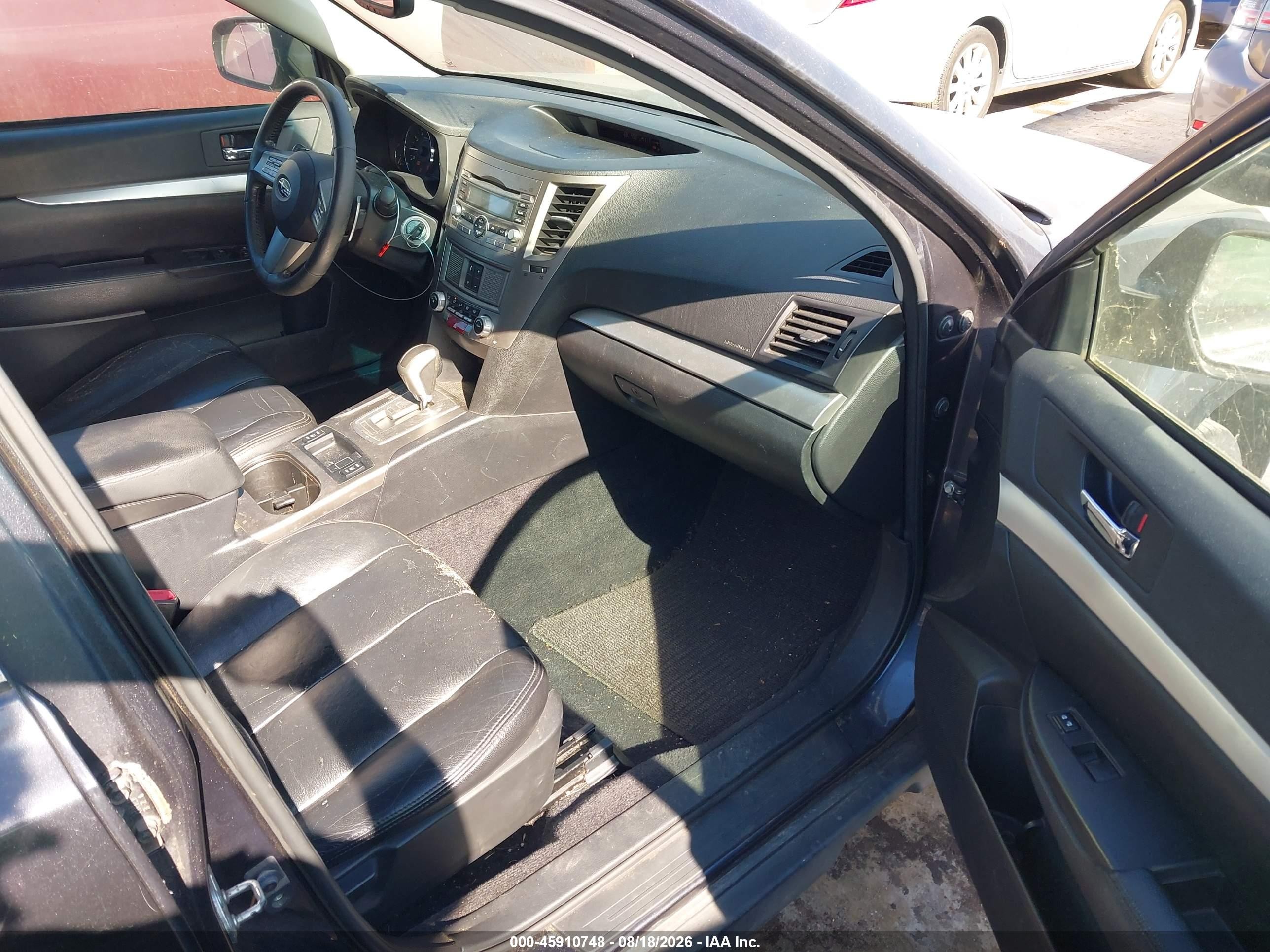 2010 Subaru Outback 2.5i Premium Black vin: 4S4BRBCC3A3354980