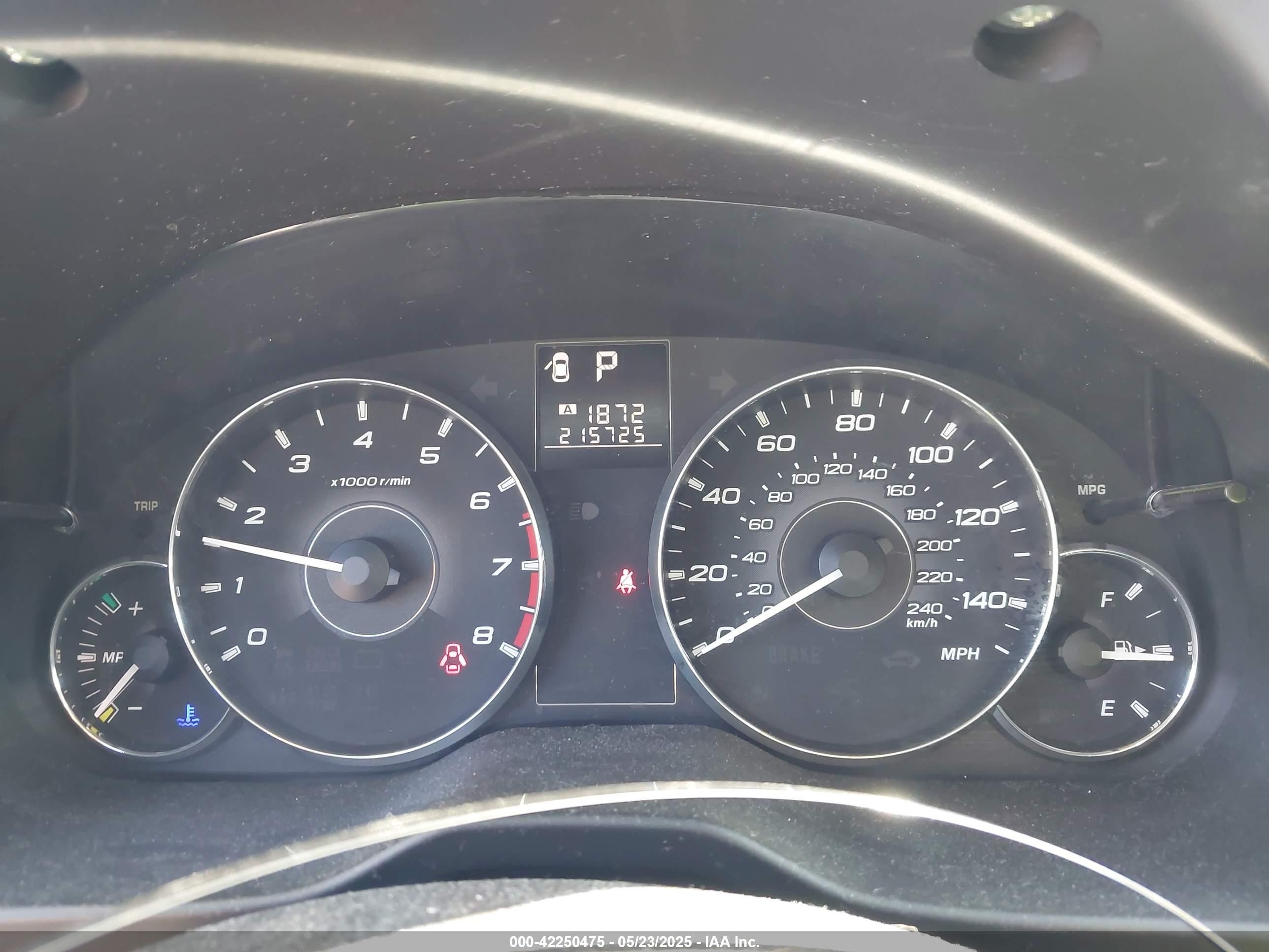 2011 Subaru Outback 2.5i Premium Серебряный vin: 4S4BRBCC3B3337257