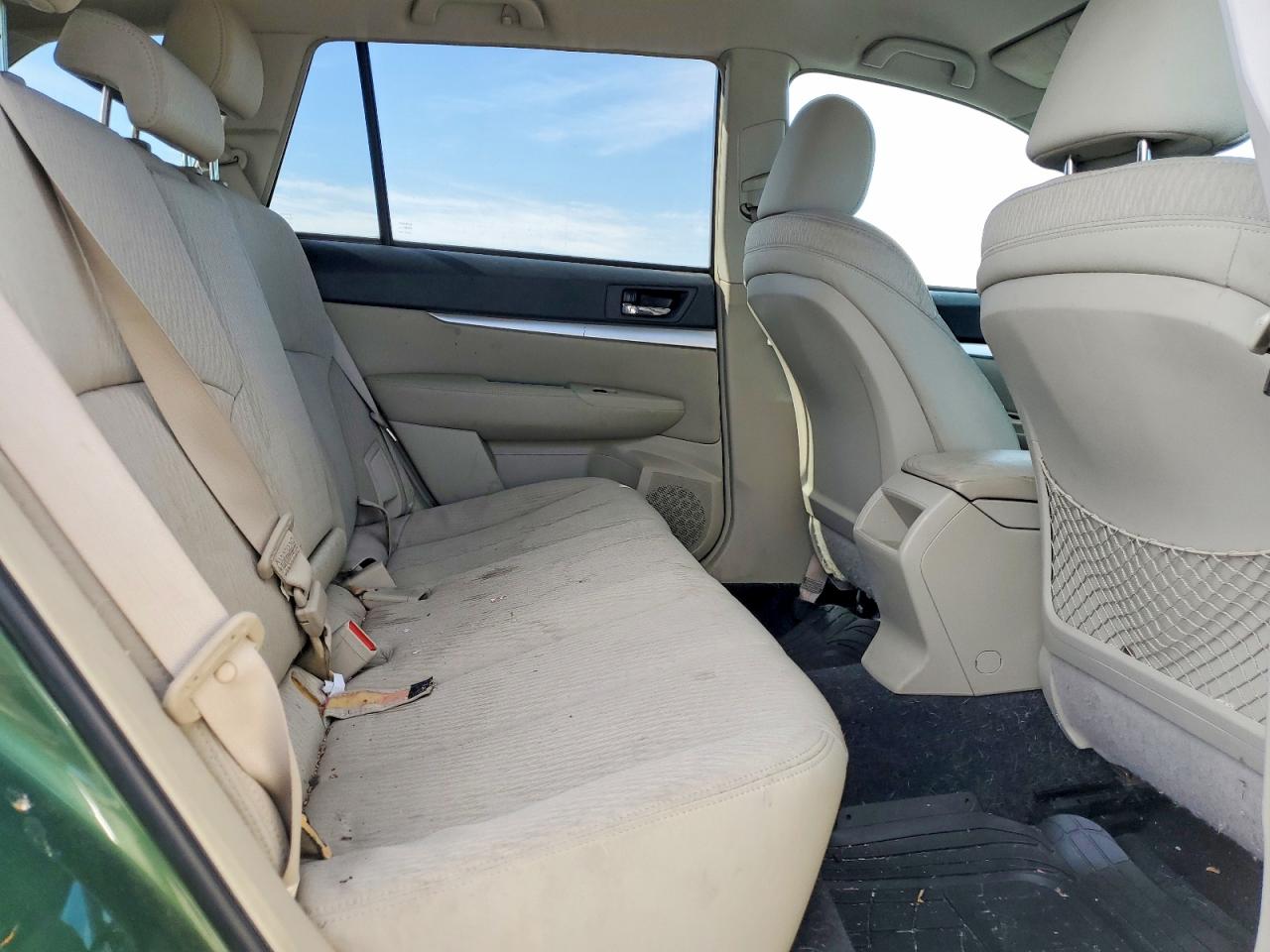 2011 Subaru Outback 2.5i Premium Зеленый vin: 4S4BRBCC3B3340496