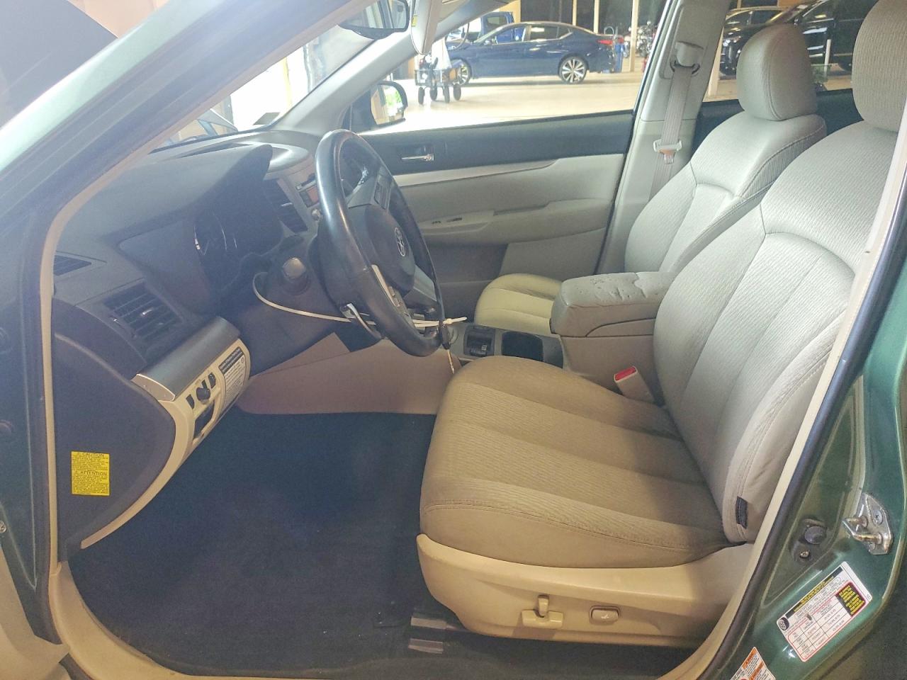 2011 Subaru Outback 2.5i Premium Green vin: 4S4BRBCC3B3361378