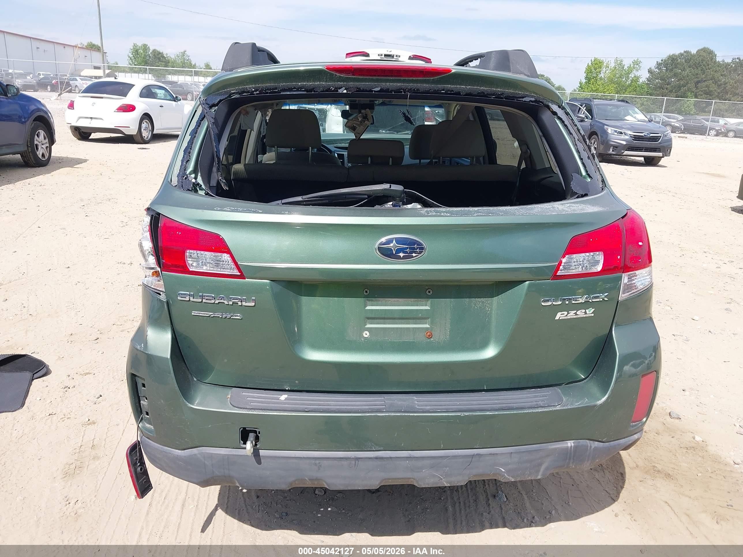 2011 Subaru Outback 2.5i Premium Green vin: 4S4BRBCC3B3385986