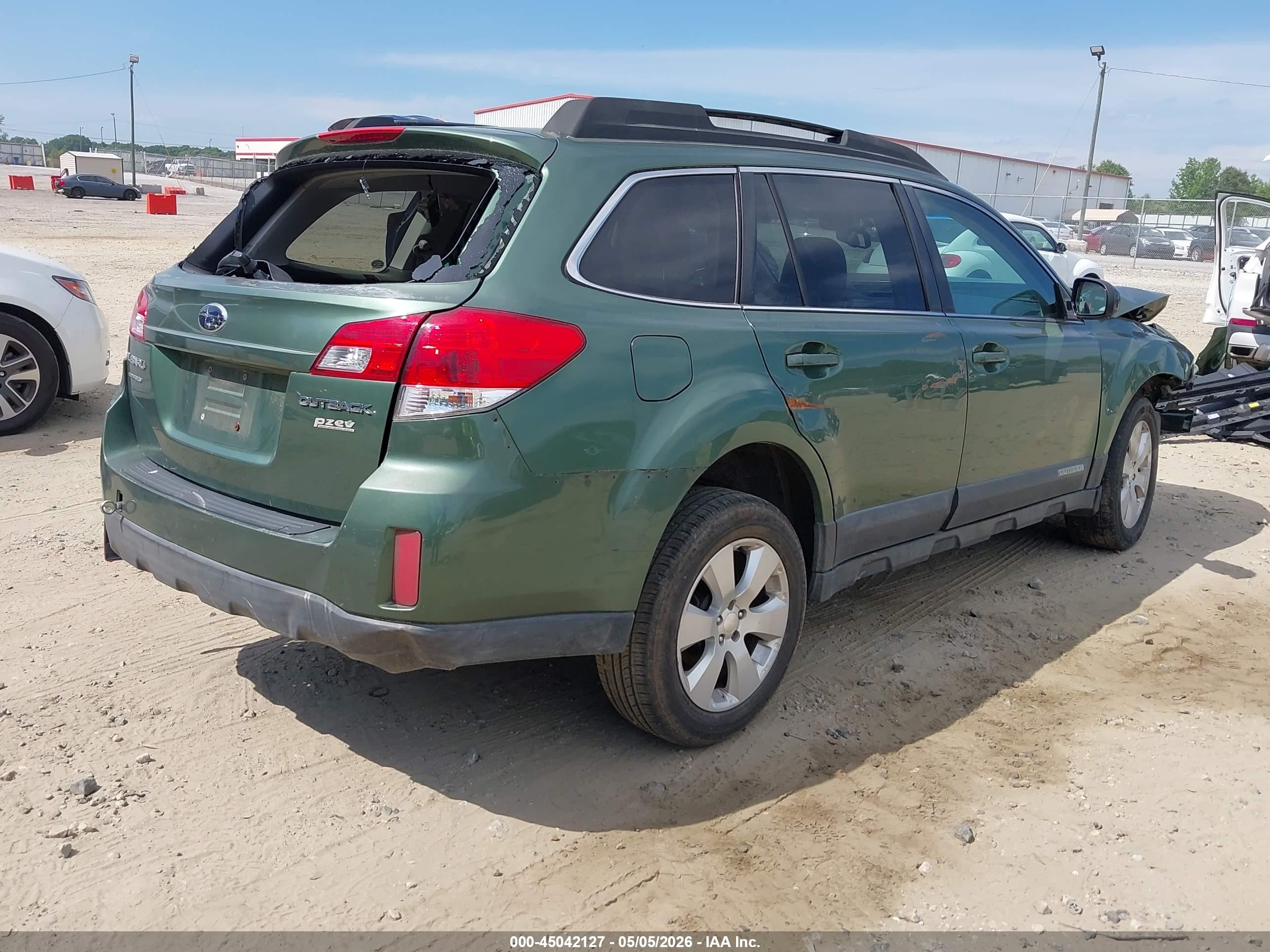 2011 Subaru Outback 2.5i Premium Green vin: 4S4BRBCC3B3385986
