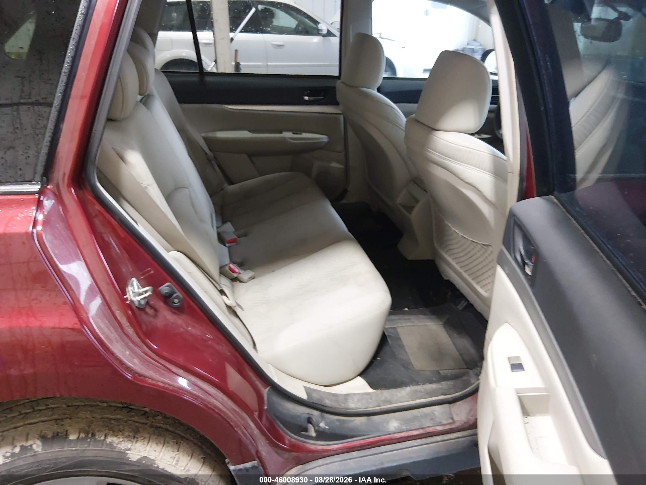2011 Subaru Outback 2.5i Premium Burgundy vin: 4S4BRBCC3B3407579