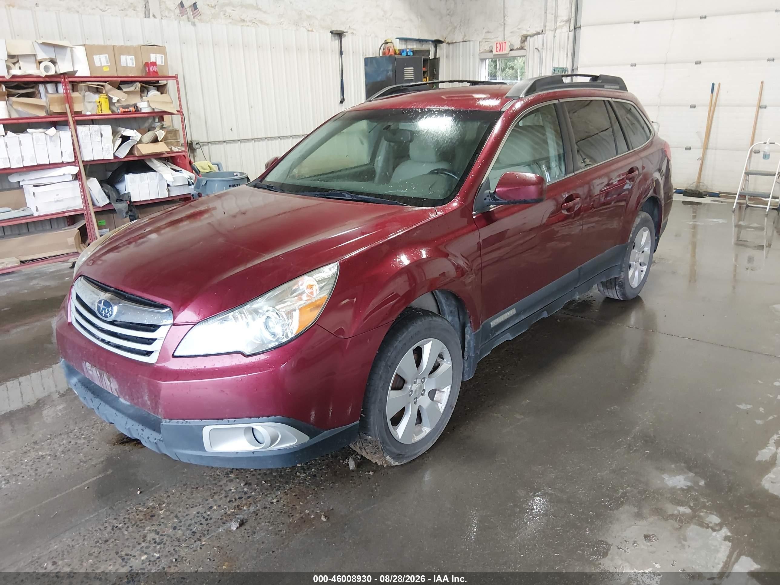 2011 Subaru Outback 2.5i Premium Burgundy vin: 4S4BRBCC3B3407579
