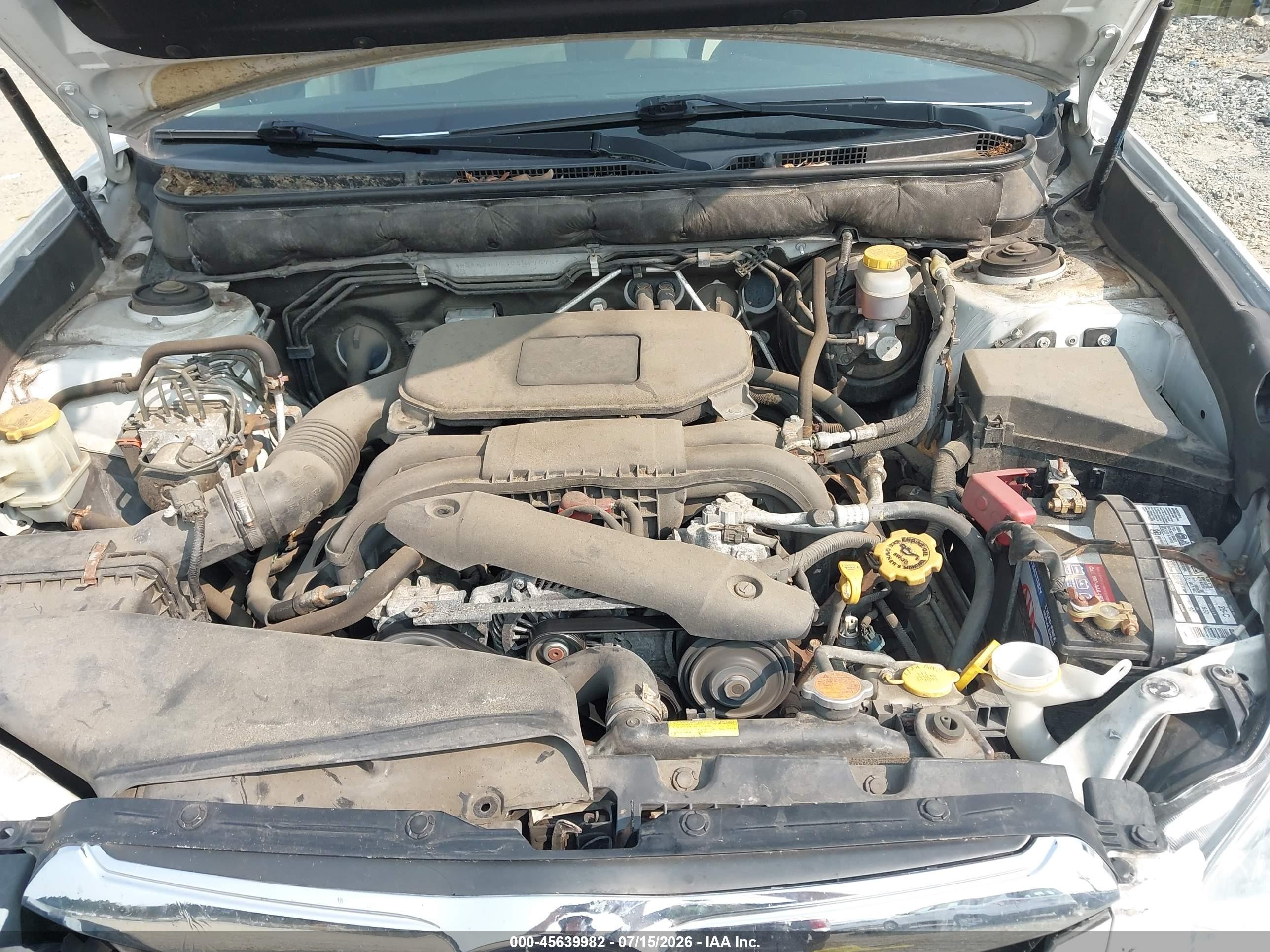2012 Subaru Outback 2.5i Premium Белый vin: 4S4BRBCC3C3247575