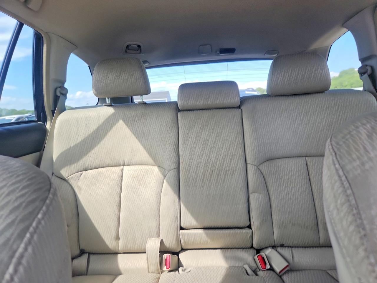 2012 Subaru Outback 2.5i Premium Gray vin: 4S4BRBCC3C3267180