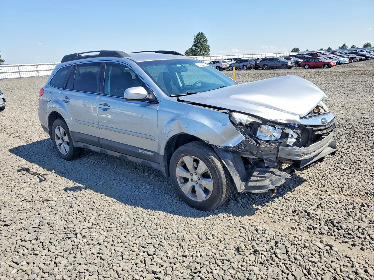 2012 Subaru Outback 2.5i Premium Серебряный vin: 4S4BRBCC3C3281032