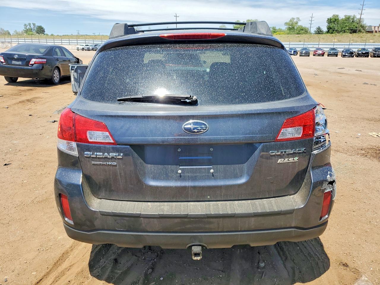 2013 Subaru Outback 2.5i Premium Blue vin: 4S4BRBCC3D3238845