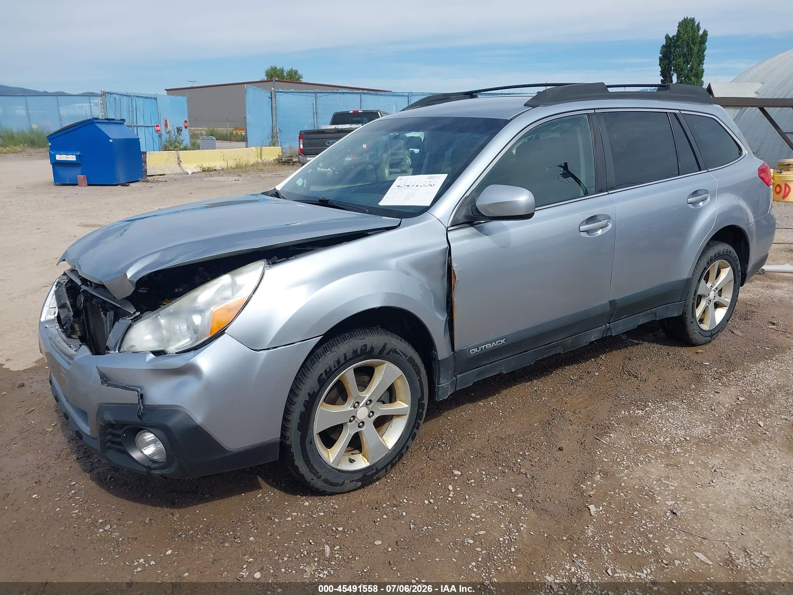 2013 Subaru Outback 2.5i Premium Silver vin: 4S4BRBCC3D3315097