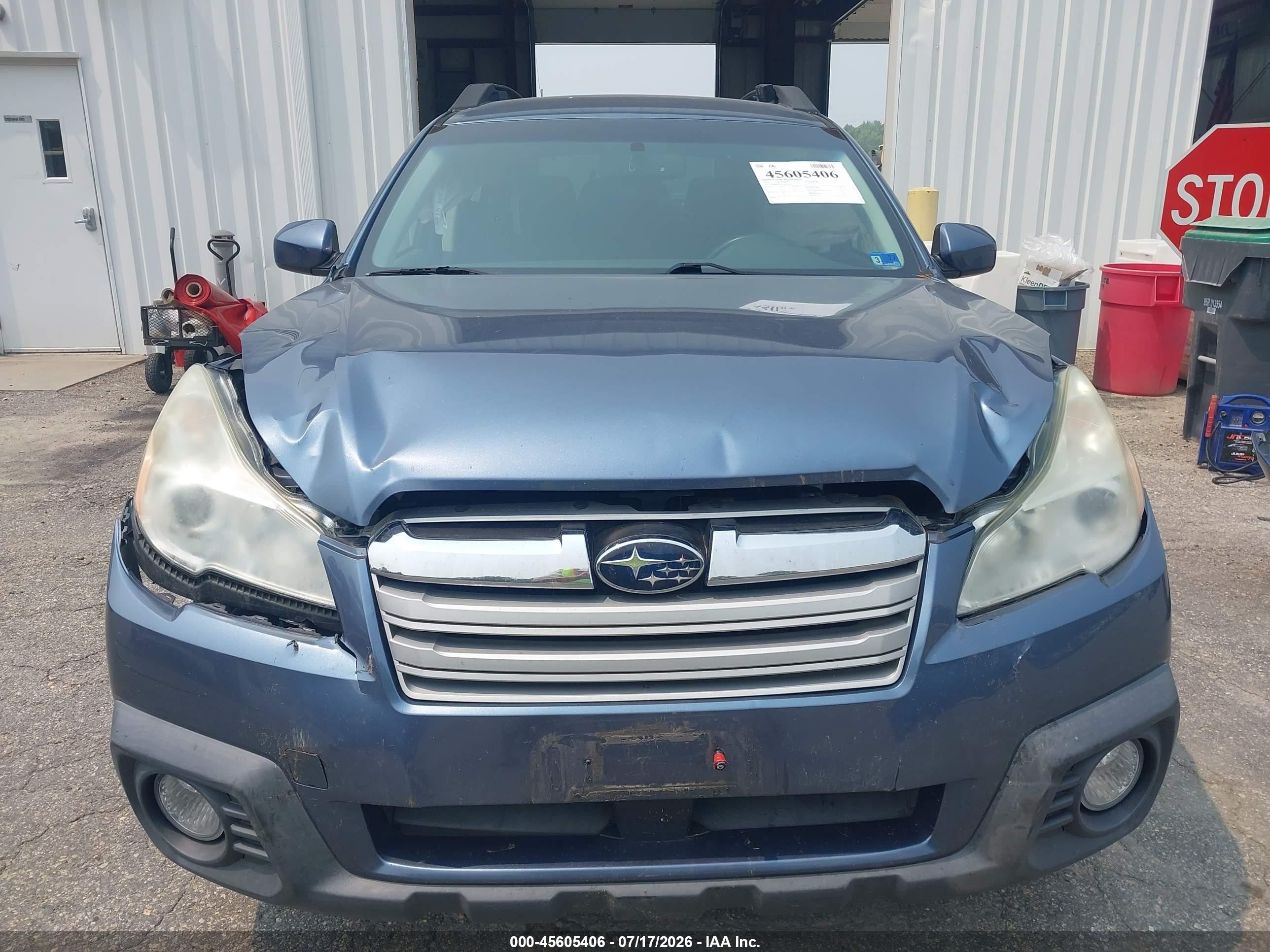 2014 Subaru Outback 2.5i Premium Blue vin: 4S4BRBCC3E3207029
