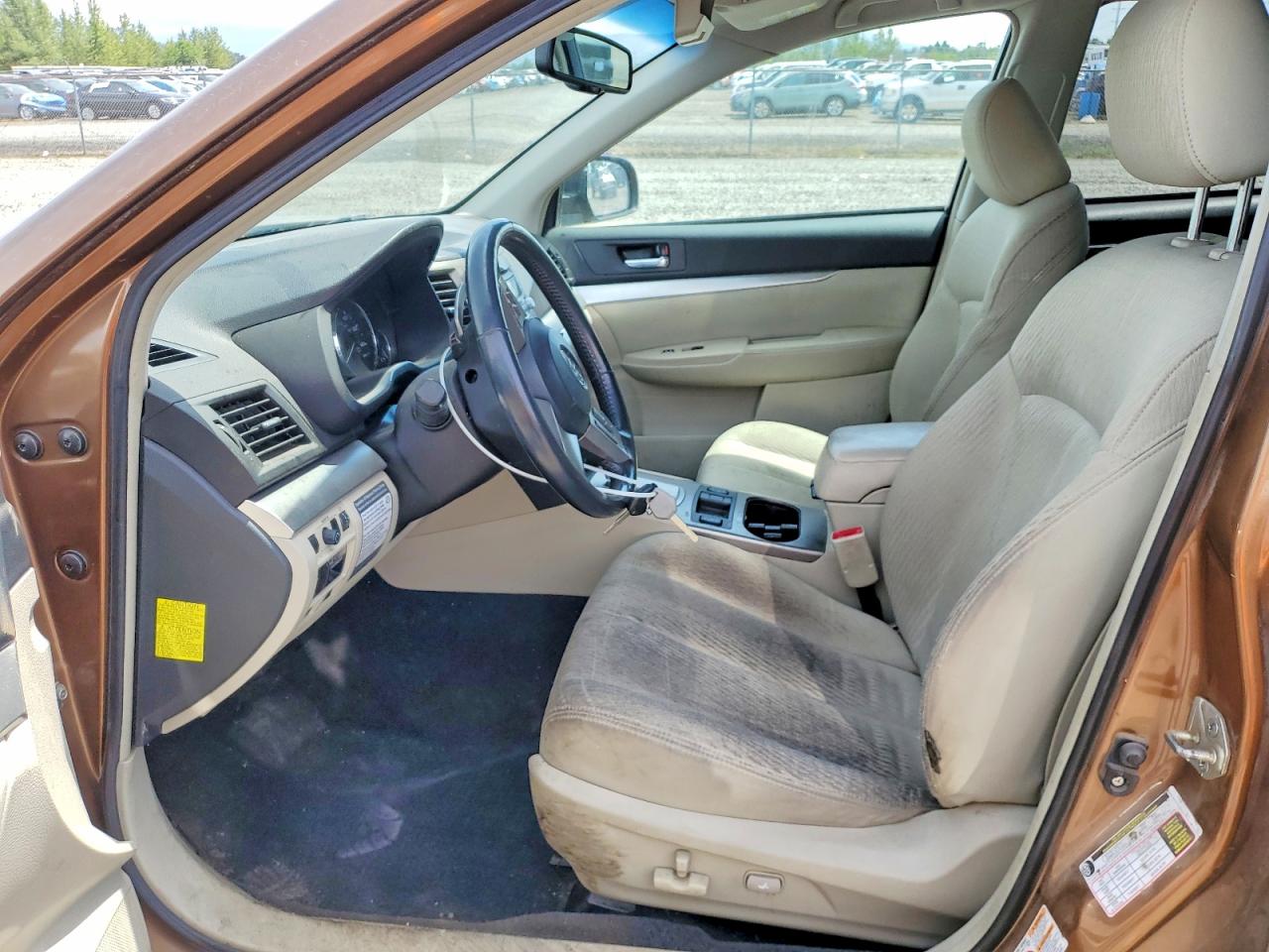 2011 Subaru Outback 2.5i Premium Коричневый vin: 4S4BRBCC4B3318636