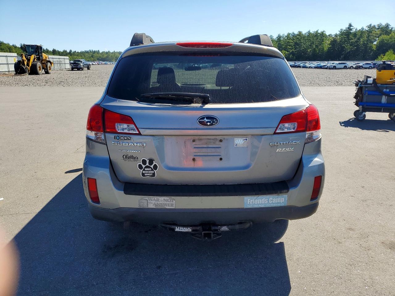 2011 Subaru Outback 2.5i Premium Silver vin: 4S4BRBCC4B3372907