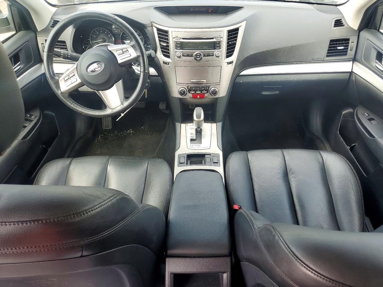 2011 Subaru Outback 2.5i Premium Silver vin: 4S4BRBCC4B3380358
