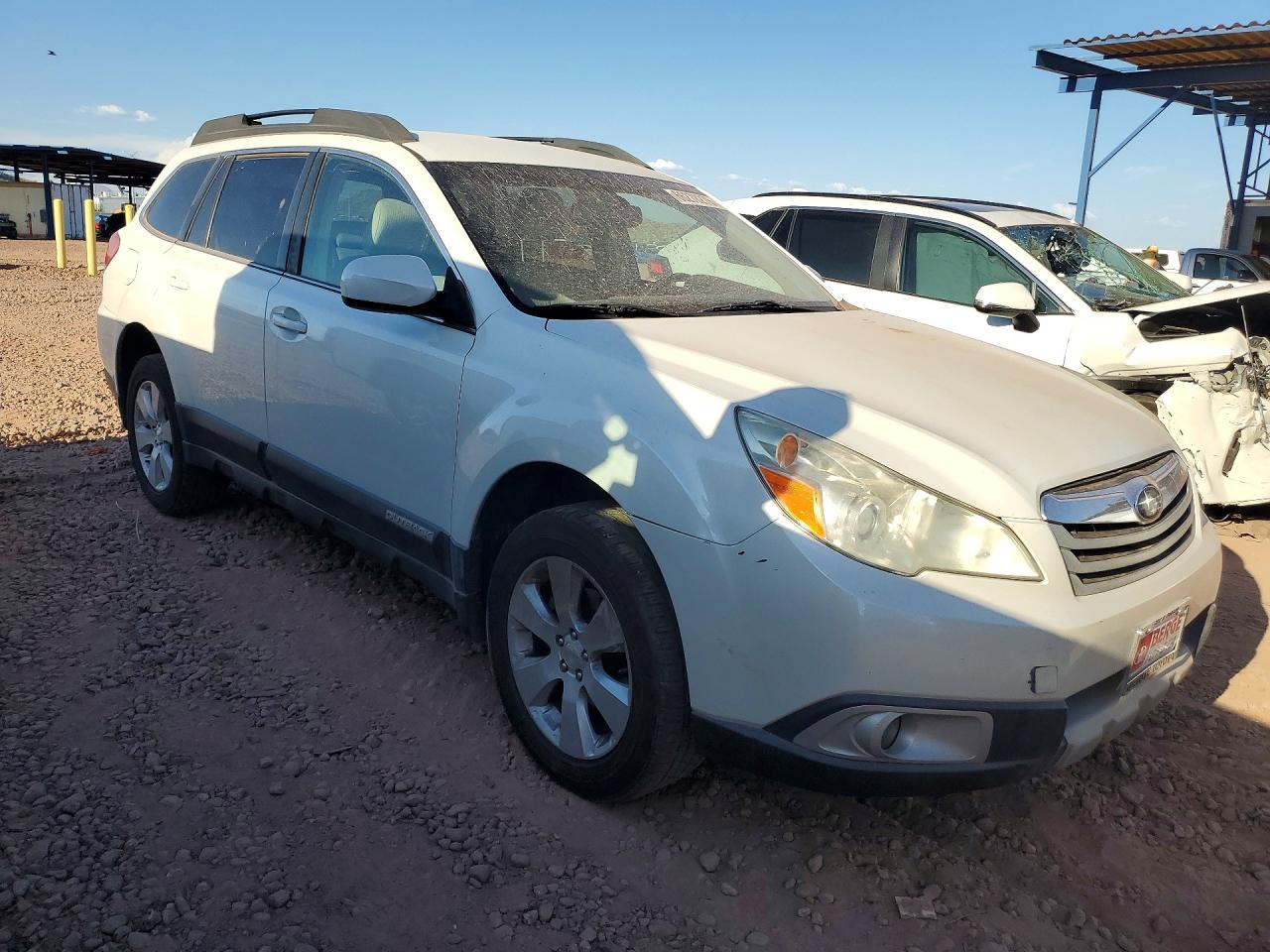 2012 Subaru Outback 2.5i Premium White vin: 4S4BRBCC4C3209658