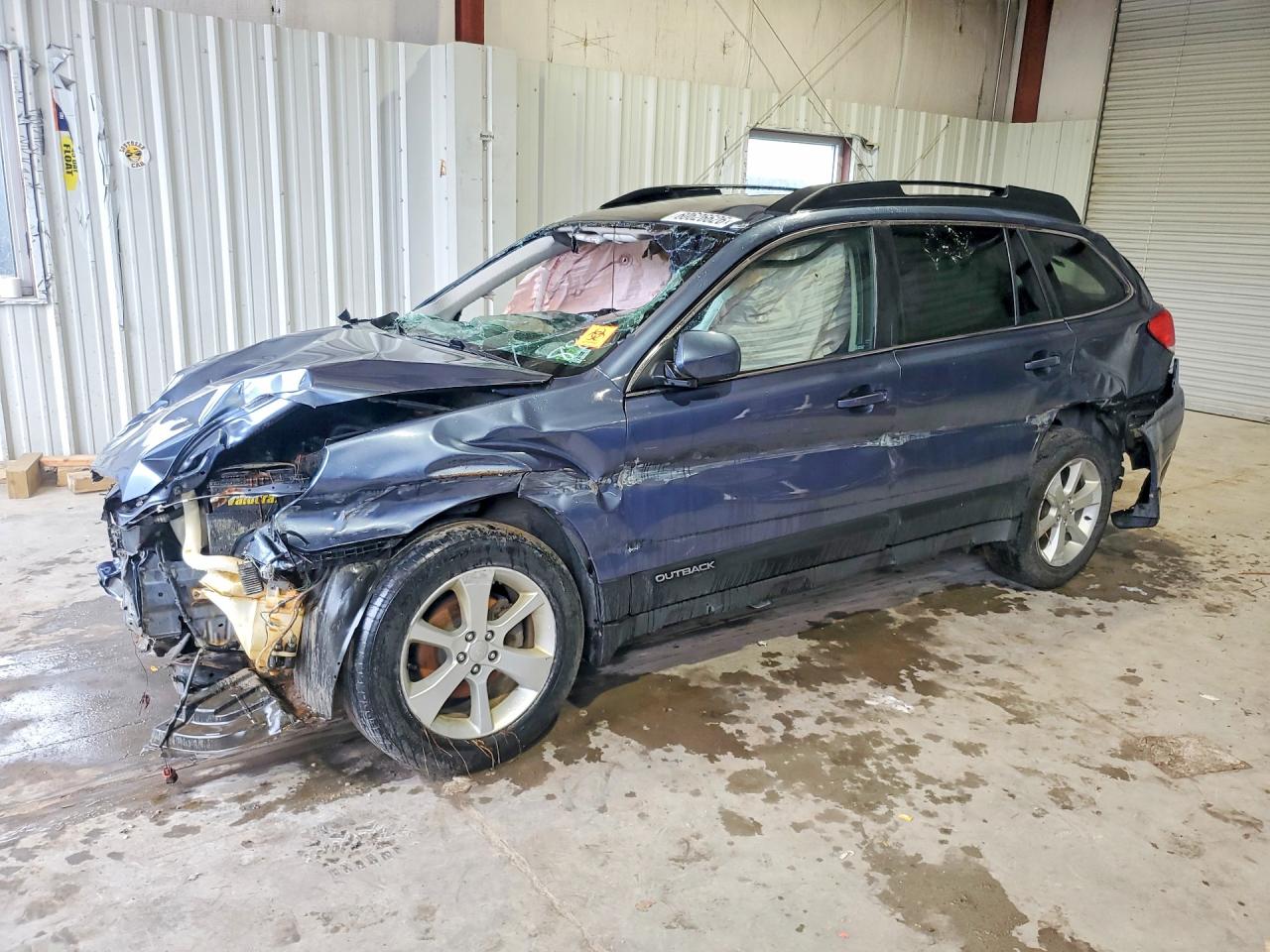 2013 Subaru Outback 2.5i Premium Blue vin: 4S4BRBCC4D3248803