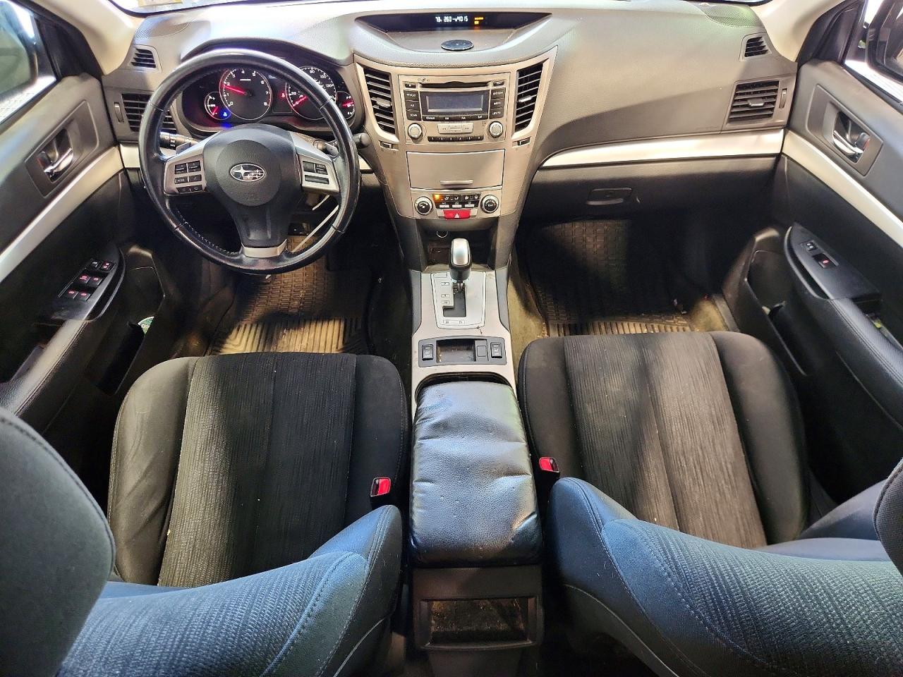 2013 Subaru Outback 2.5i Premium Red vin: 4S4BRBCC4D3320664