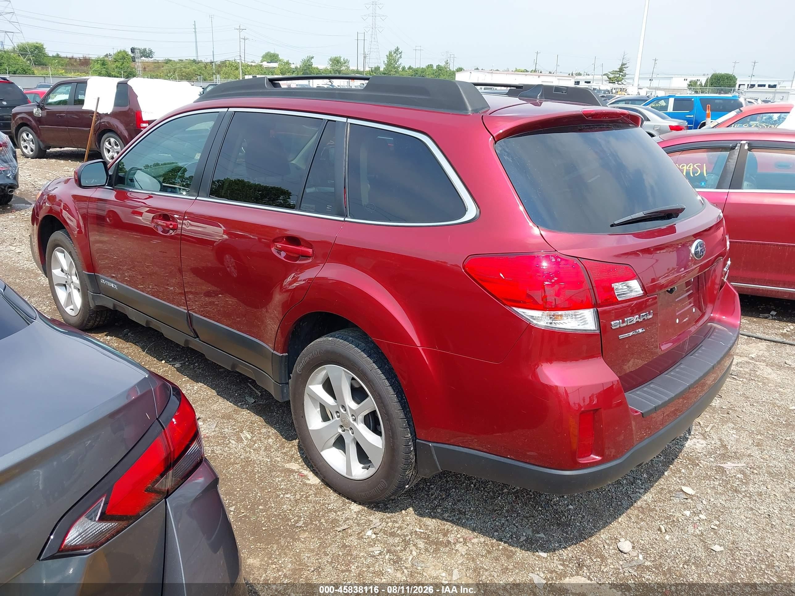 2014 Subaru Outback 2.5i Premium Red vin: 4S4BRBCC4E3245496