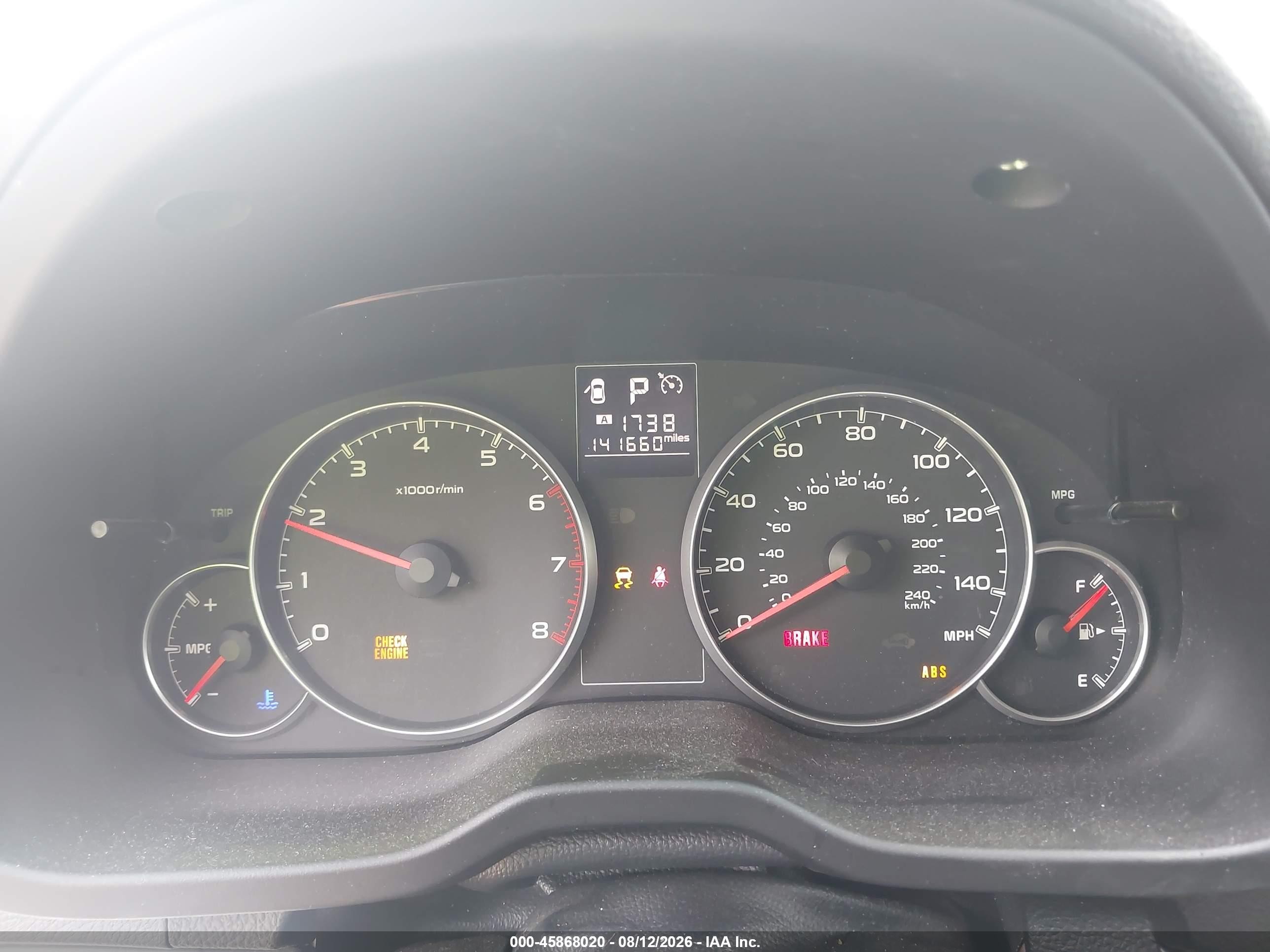2014 Subaru Outback 2.5i Premium Silver vin: 4S4BRBCC4E3278532