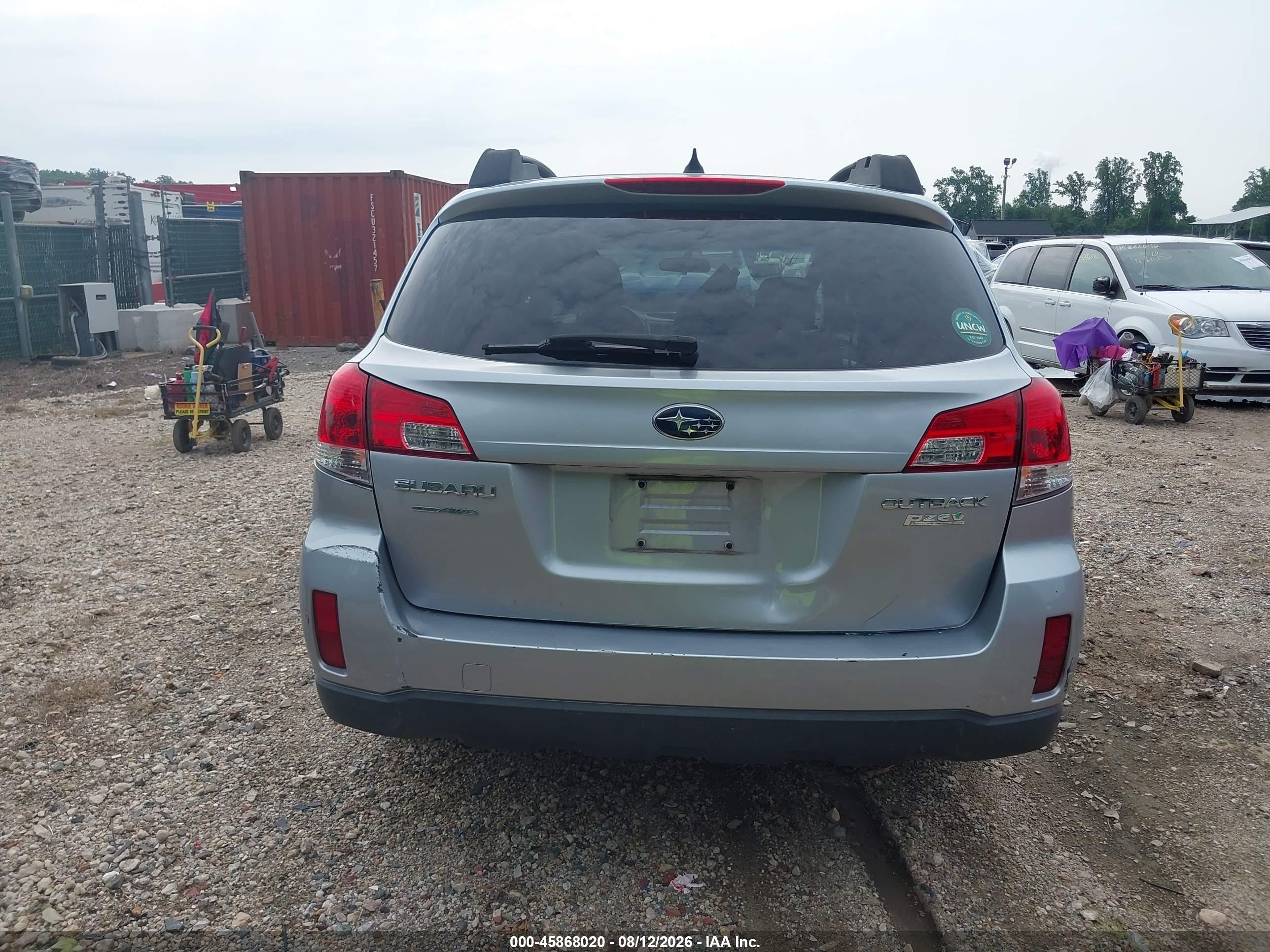 2014 Subaru Outback 2.5i Premium Silver vin: 4S4BRBCC4E3278532