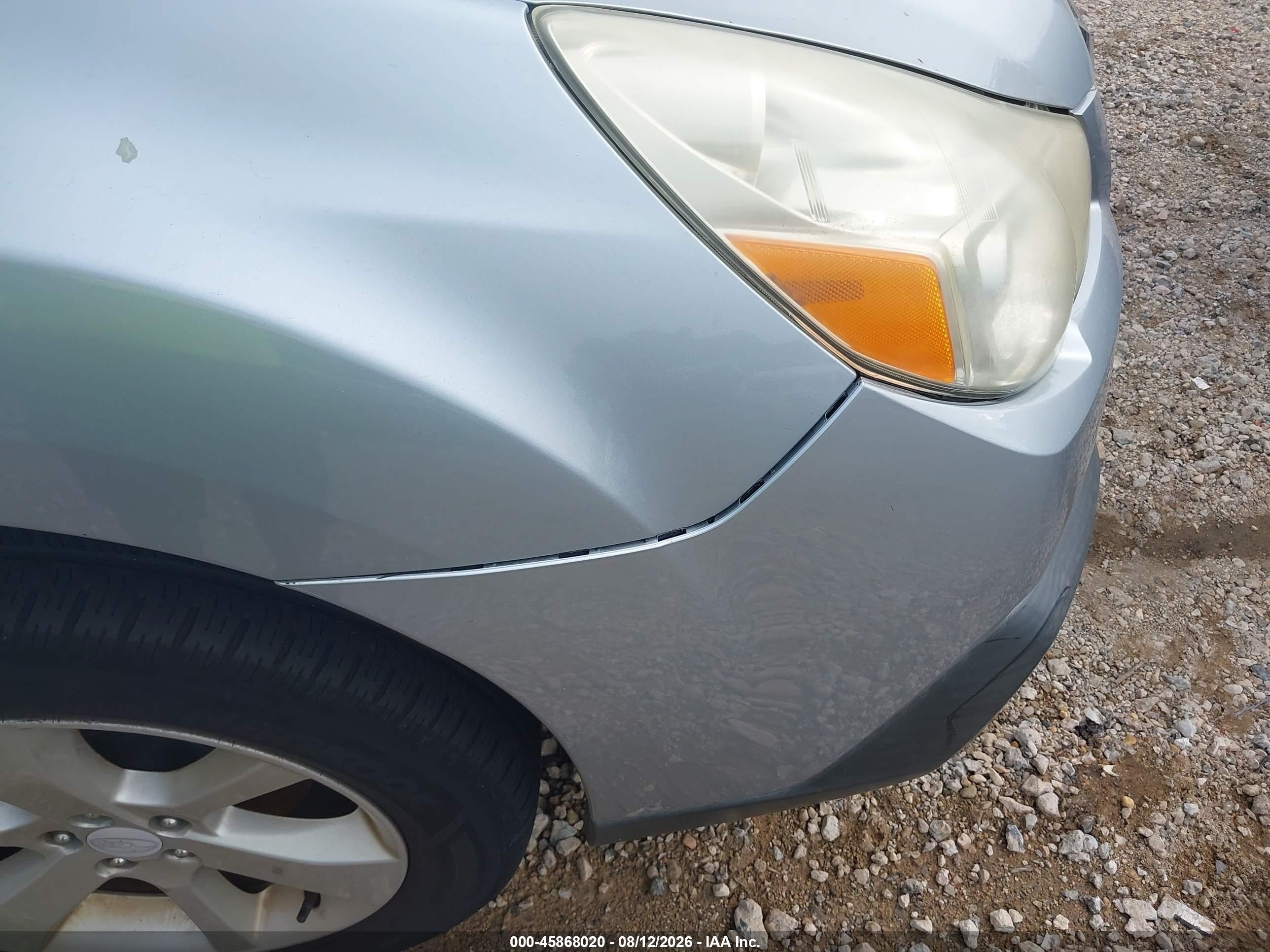 2014 Subaru Outback 2.5i Premium Silver vin: 4S4BRBCC4E3278532