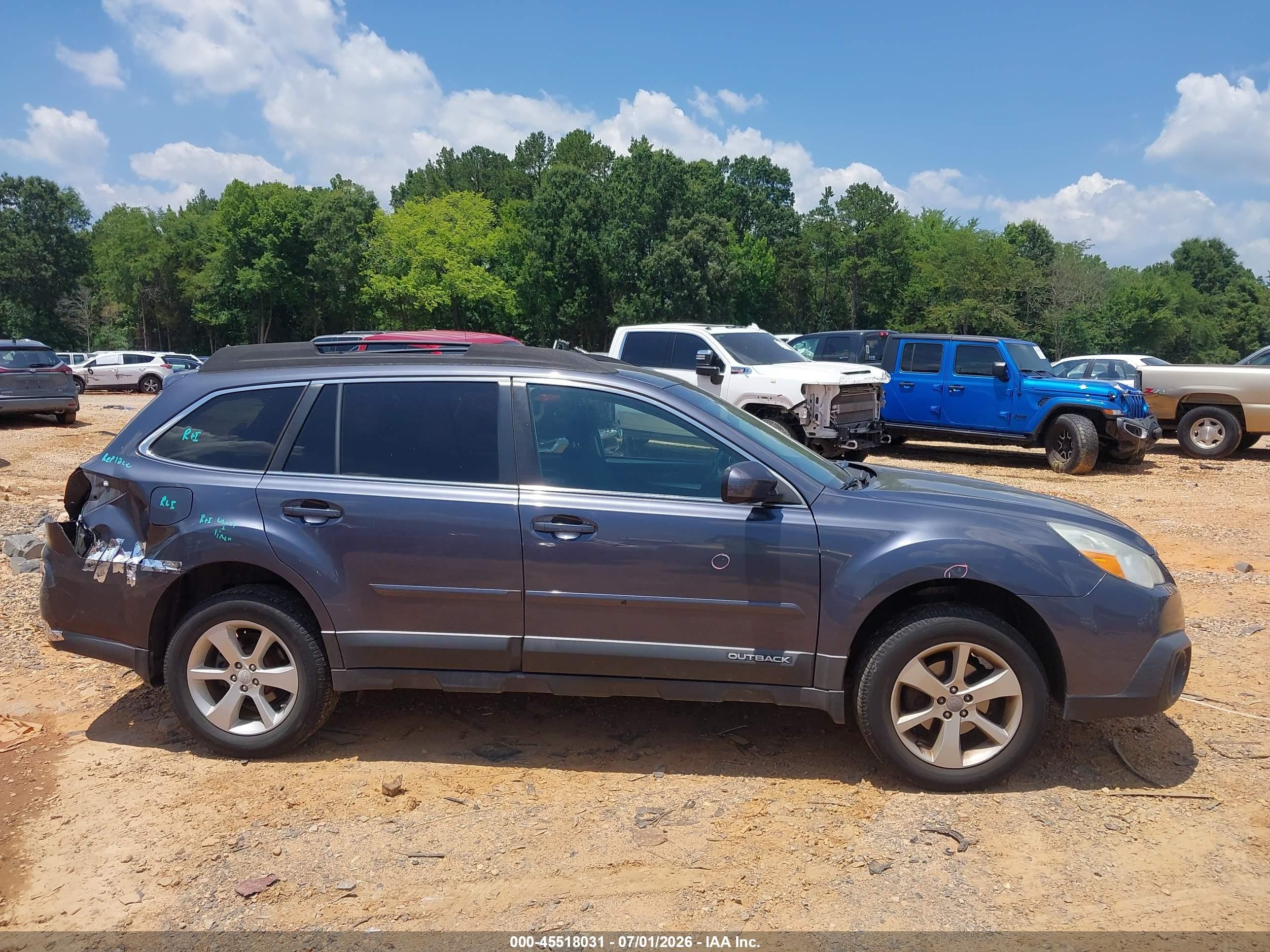 2014 Subaru Outback 2.5i Premium Blue vin: 4S4BRBCC4E3292902