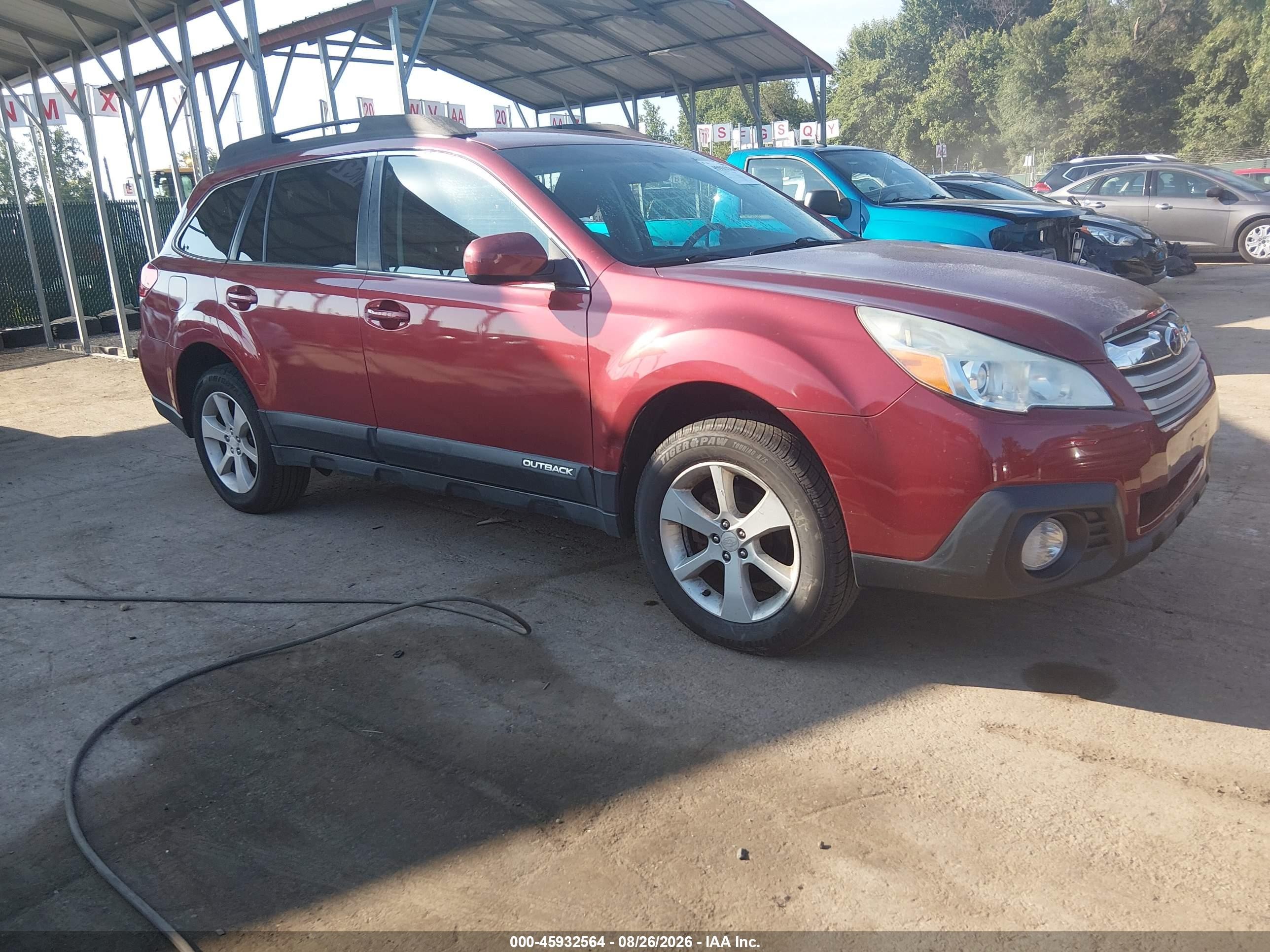 2014 Subaru Outback 2.5i Premium Red vin: 4S4BRBCC4E3306507